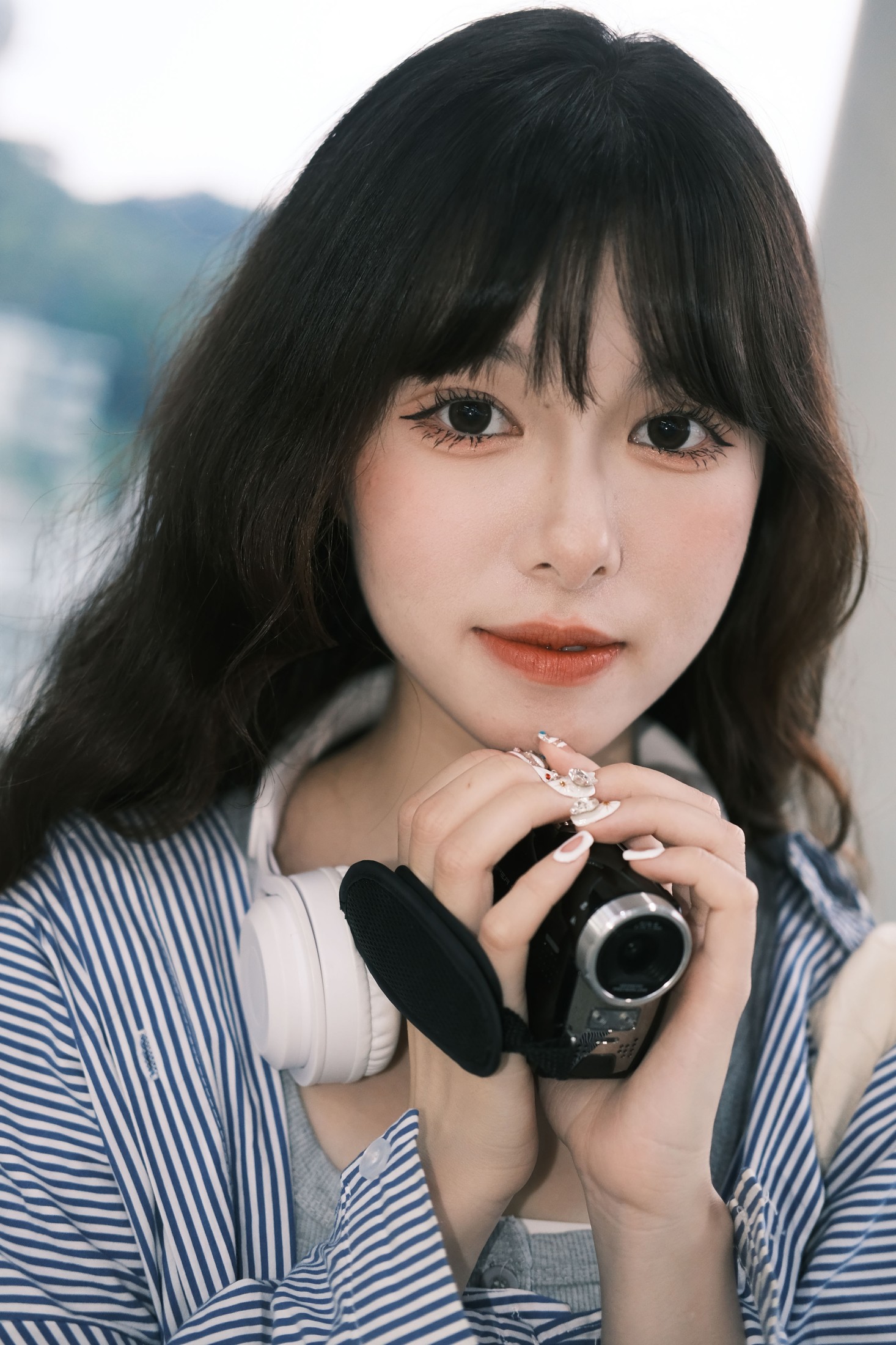 三三捕梦日记 – 《轻轨约会》[23P]