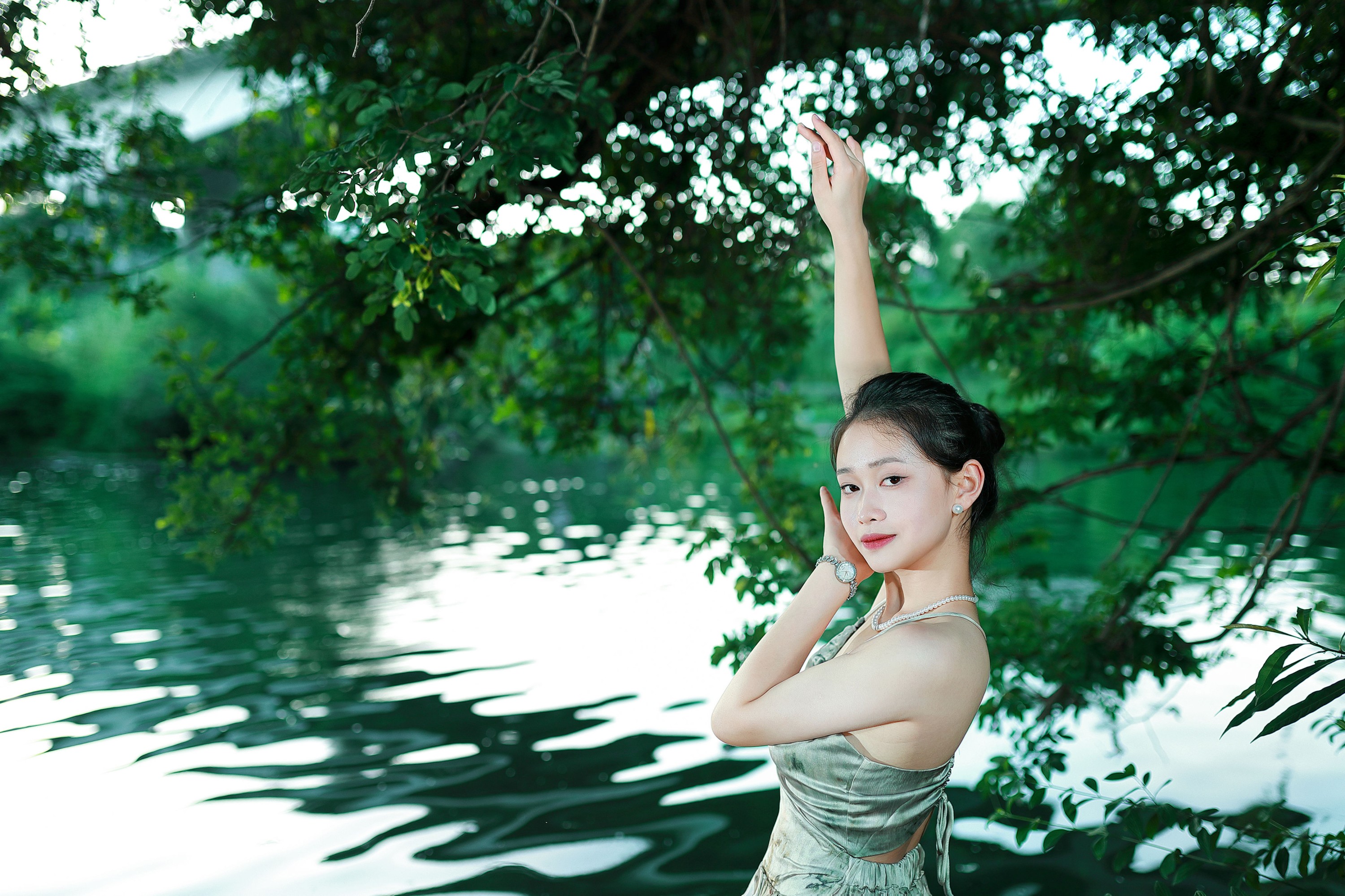 小小程同学 – 《绿荫清波》[40P]