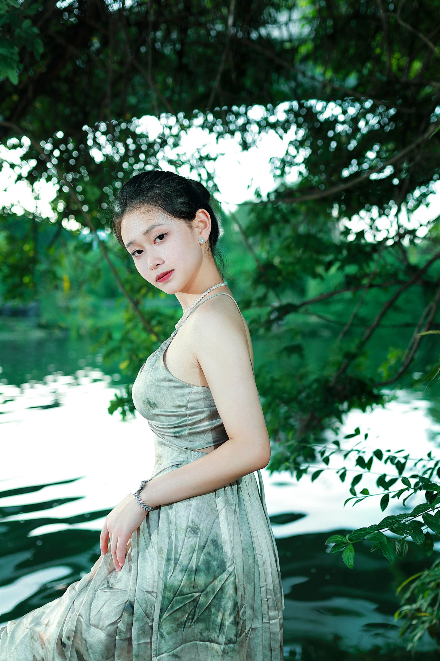 小小程同学 – 《绿荫清波》[40P]