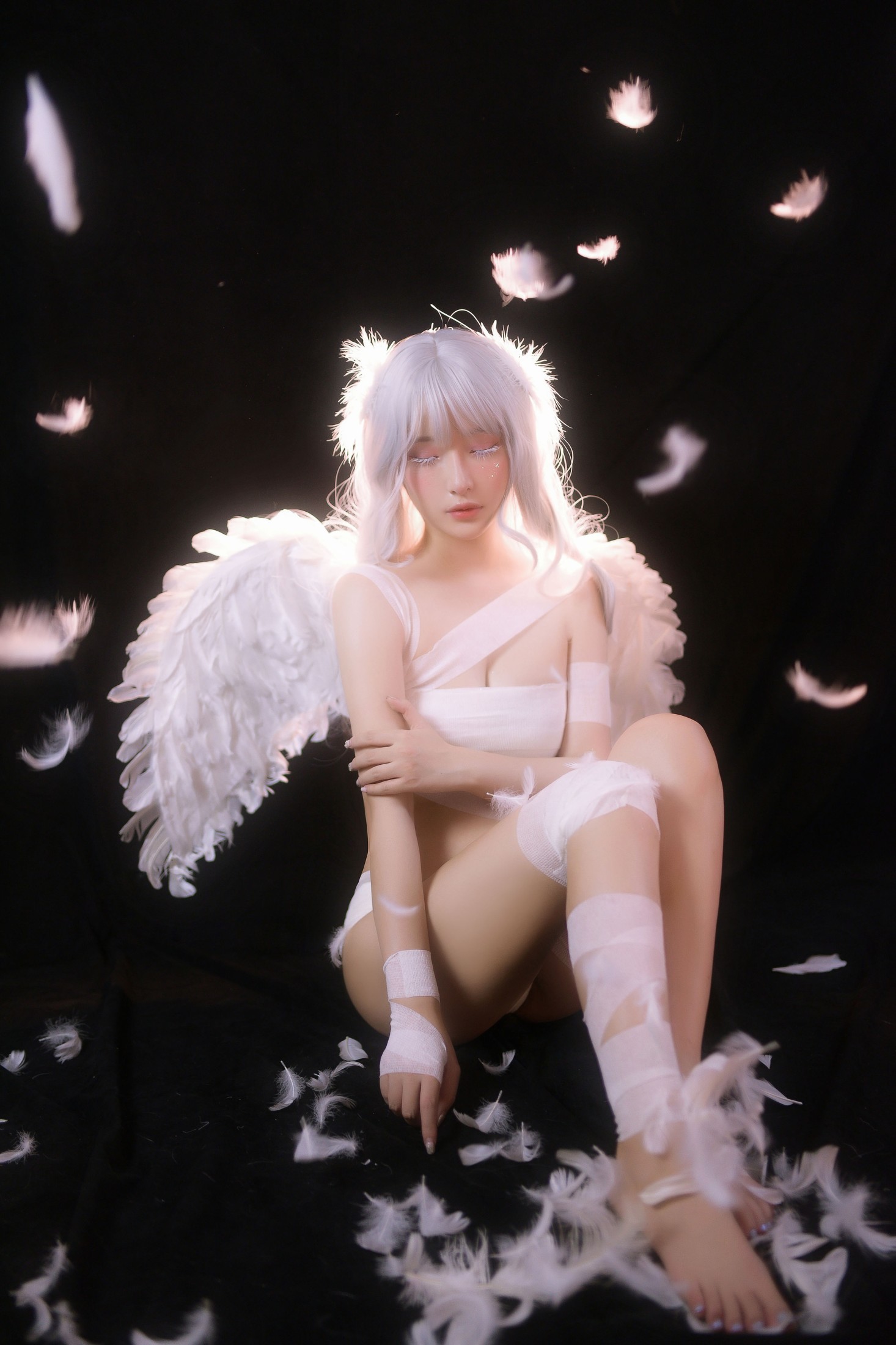 希希呐 – 《天使之躯》[29P]