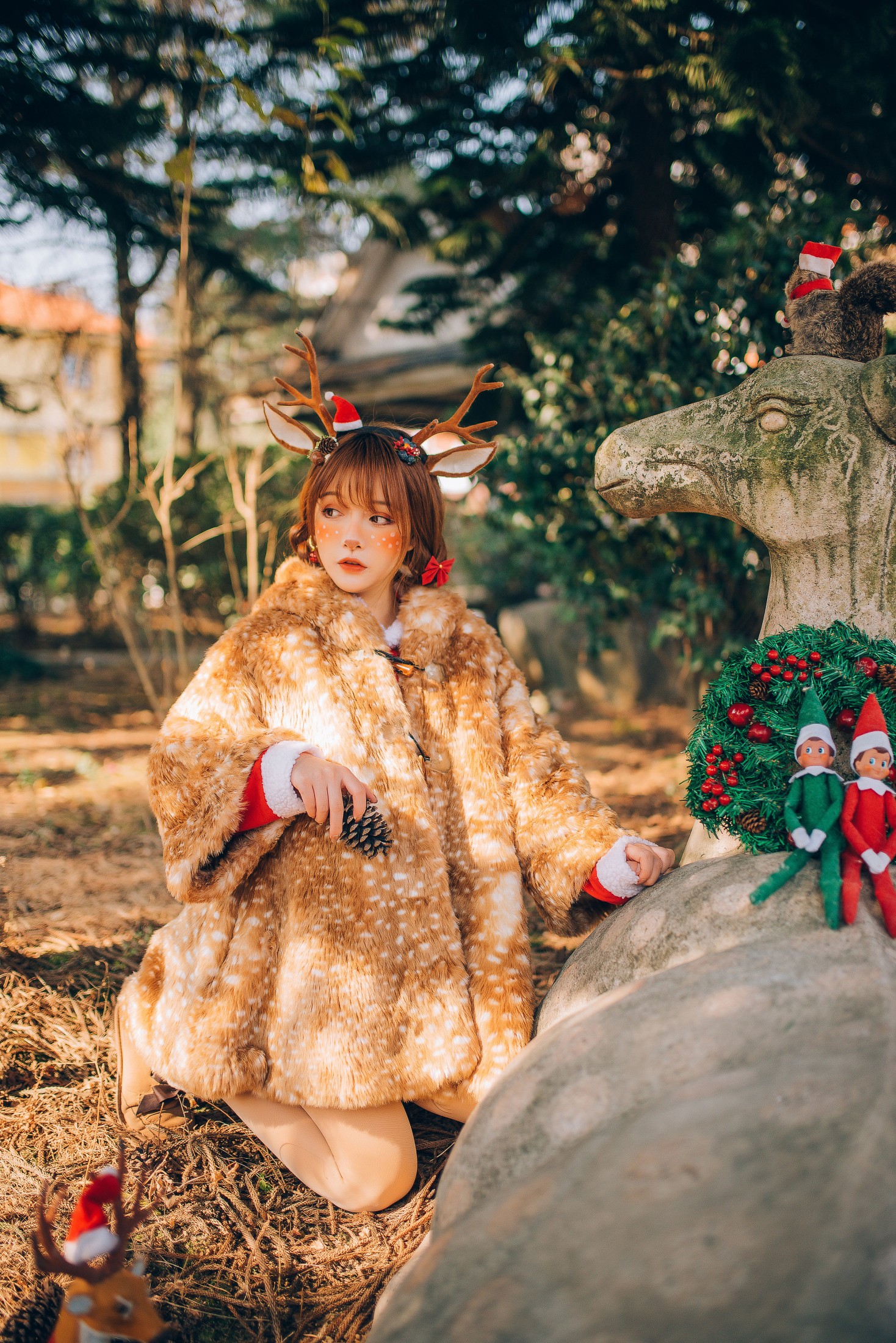 希希呐 – 《圣诞小鹿》[32P]