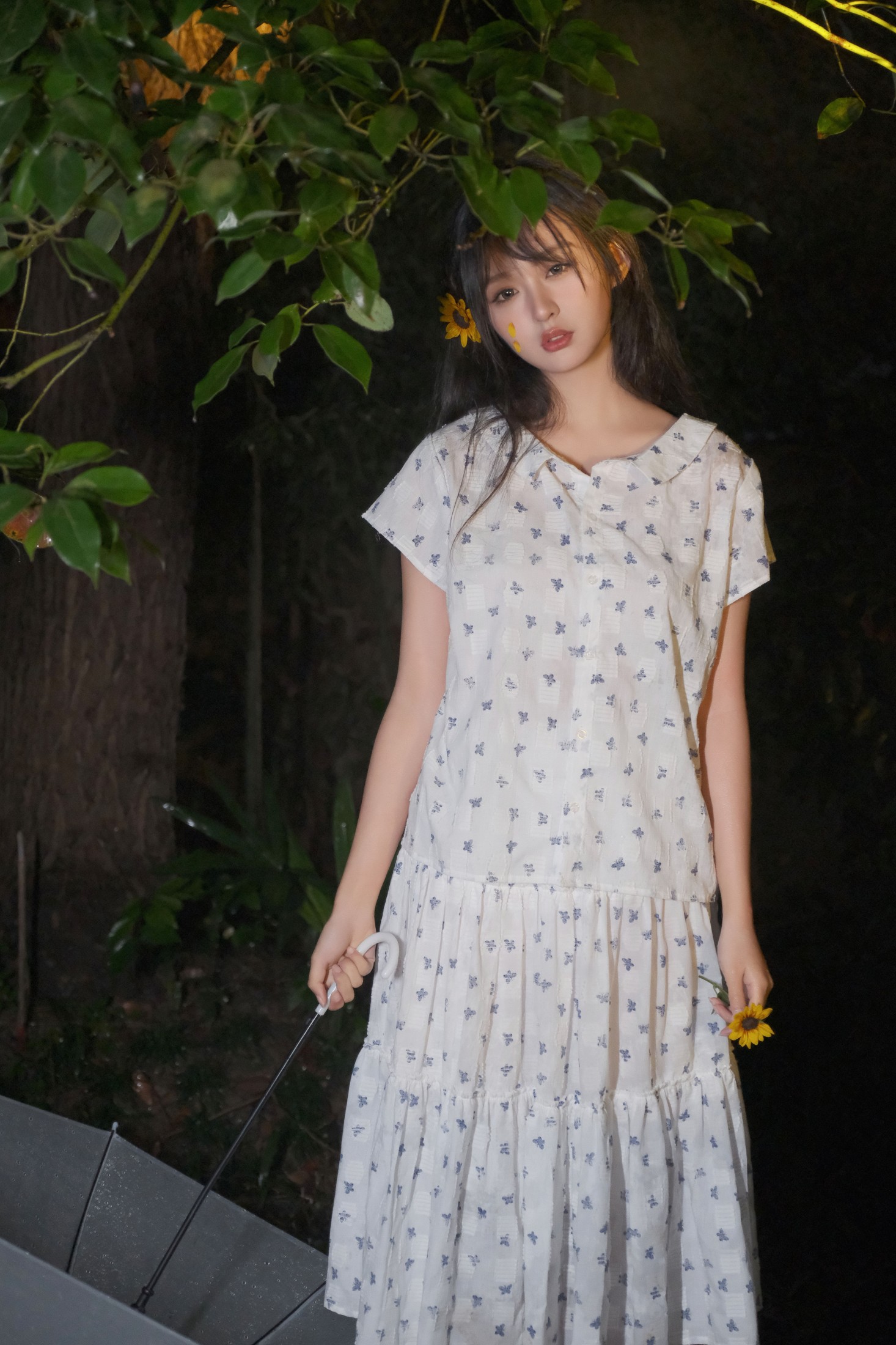 一条懒虫 – 《暮色》[22P]