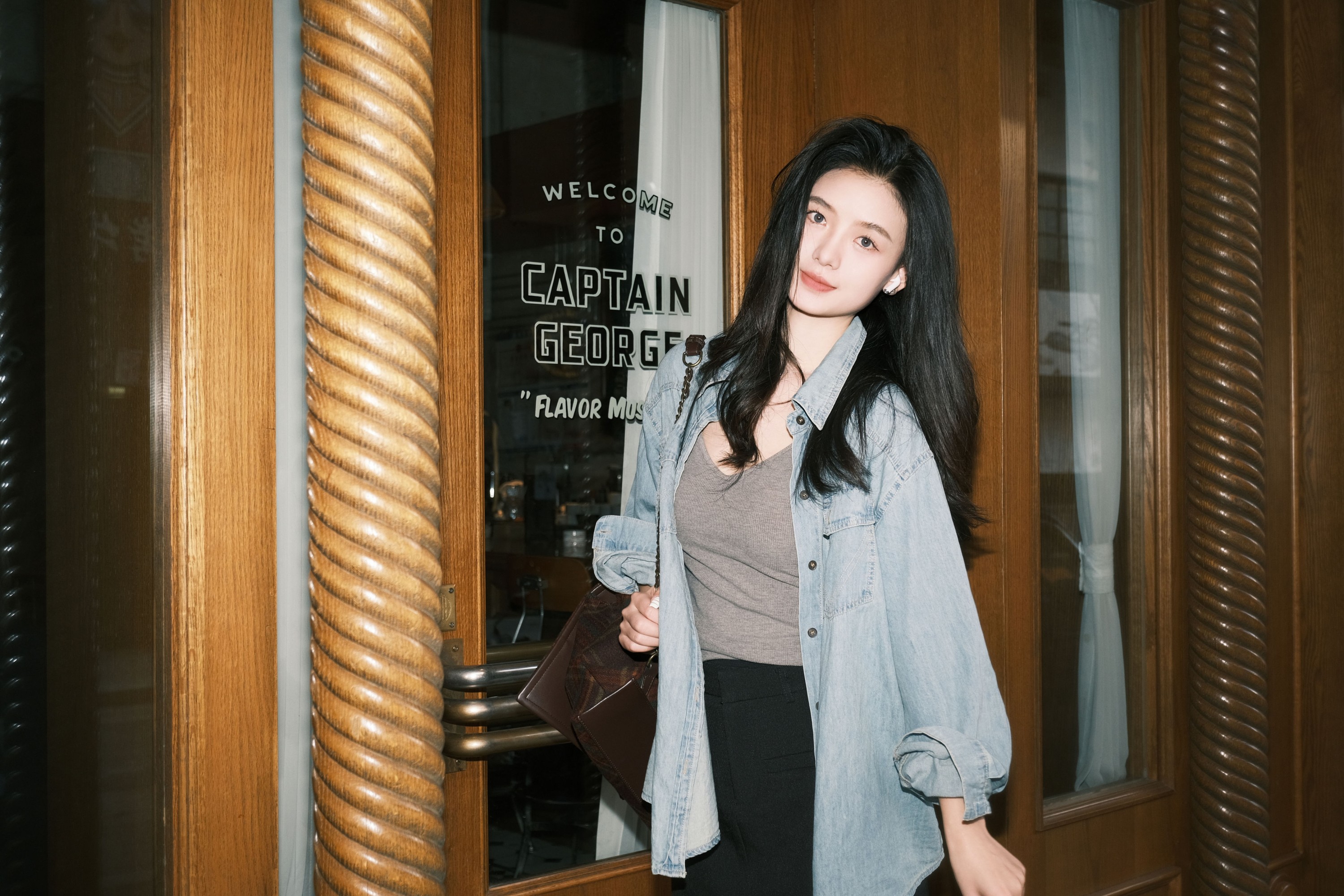 不搭小妖 – 《复古街拍》[36P]