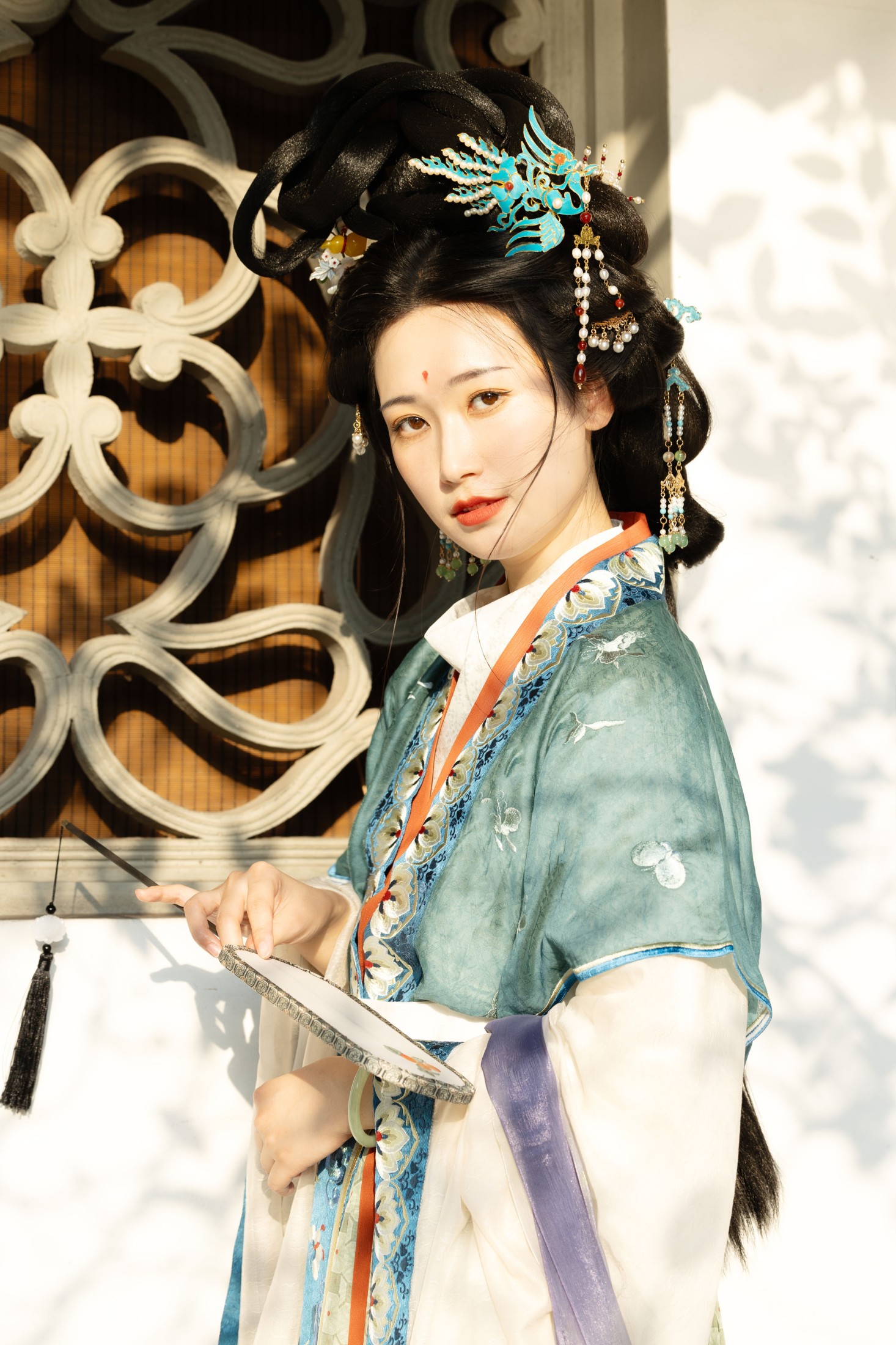 知时 – 《绿树浓荫》[24P]