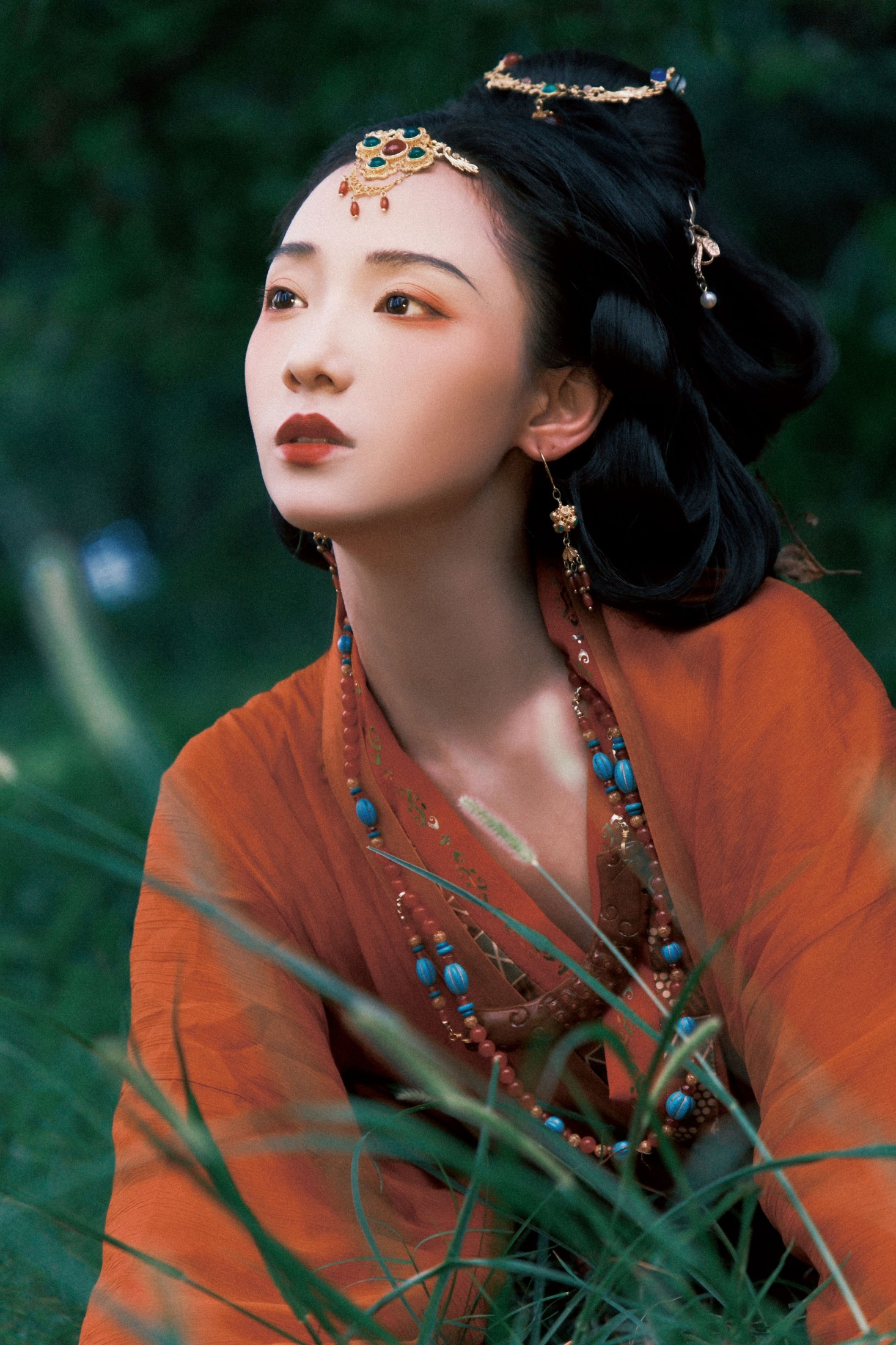 顾惜人 – 《夜魅歌》[24P]