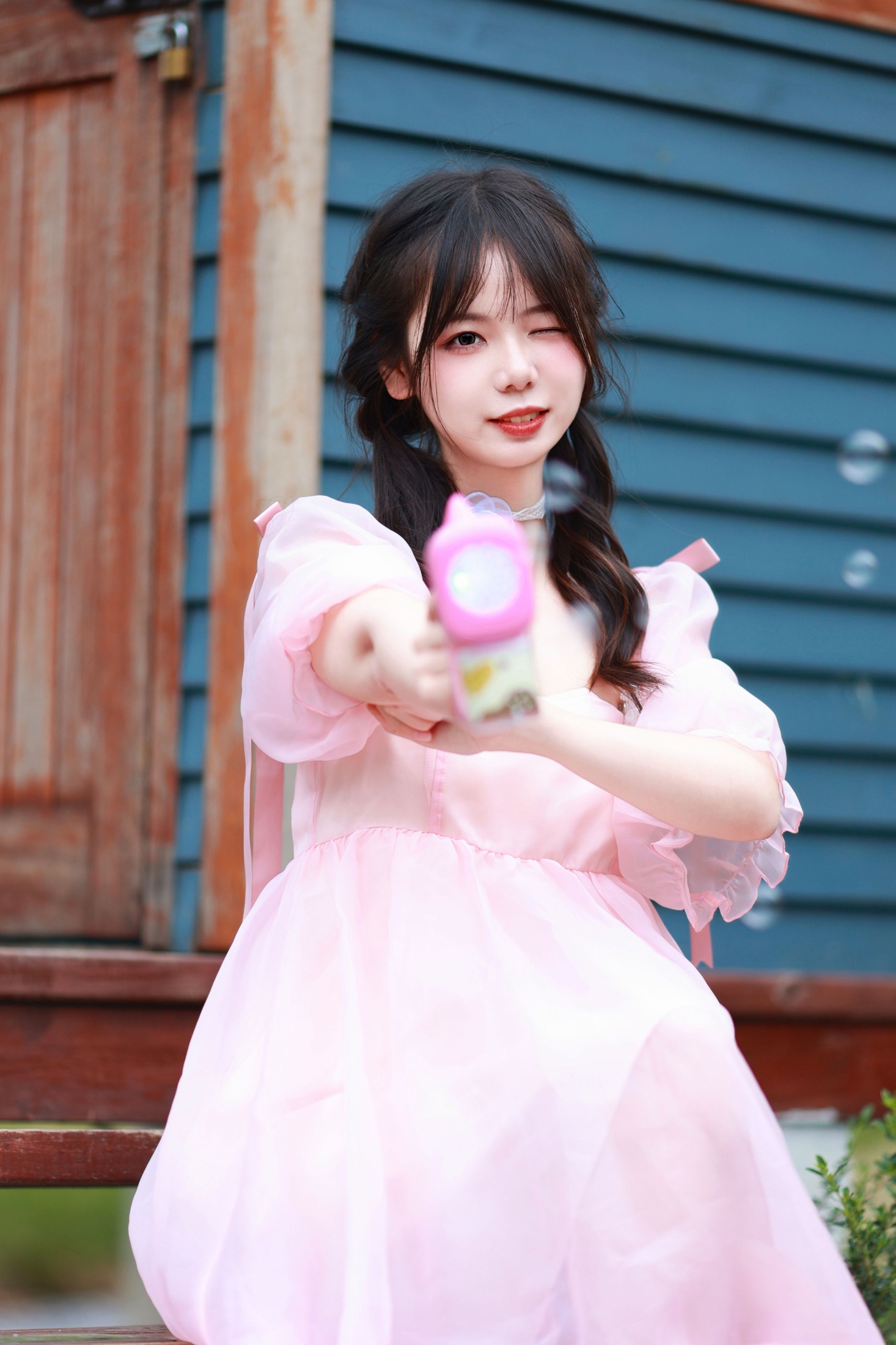 暮烟色CC – 《粉色气泡》[21P]