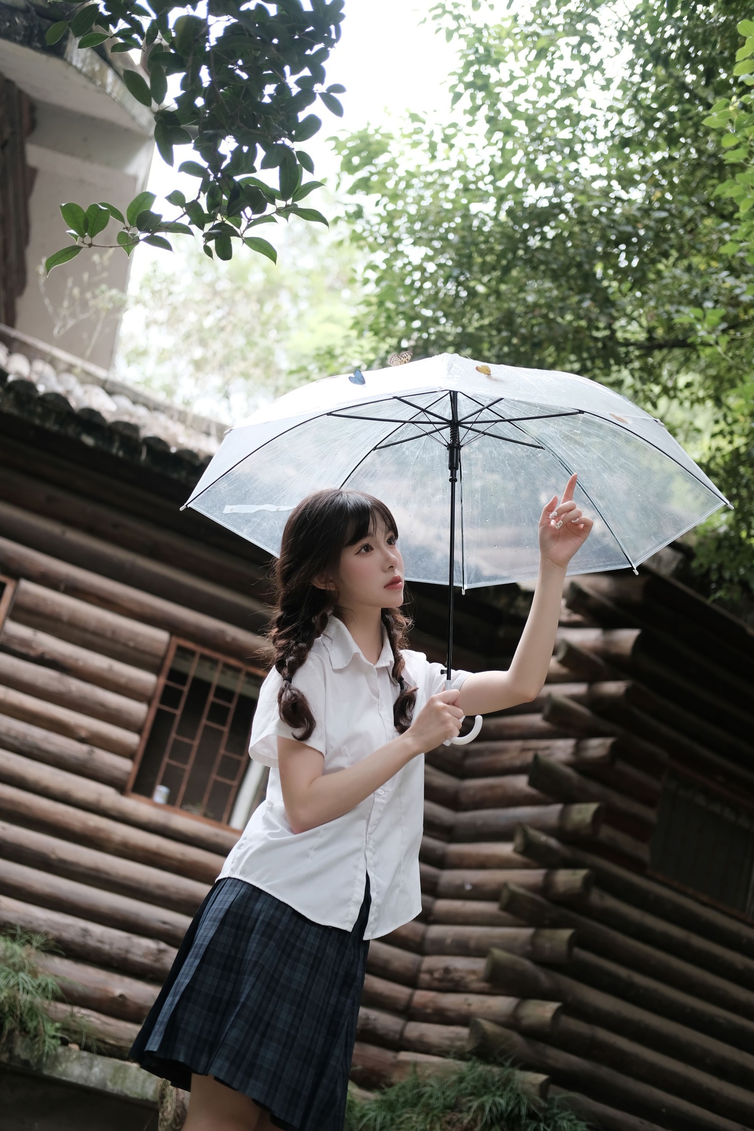 三三捕梦日记 – 《梦中的蝴蝶》[28P]