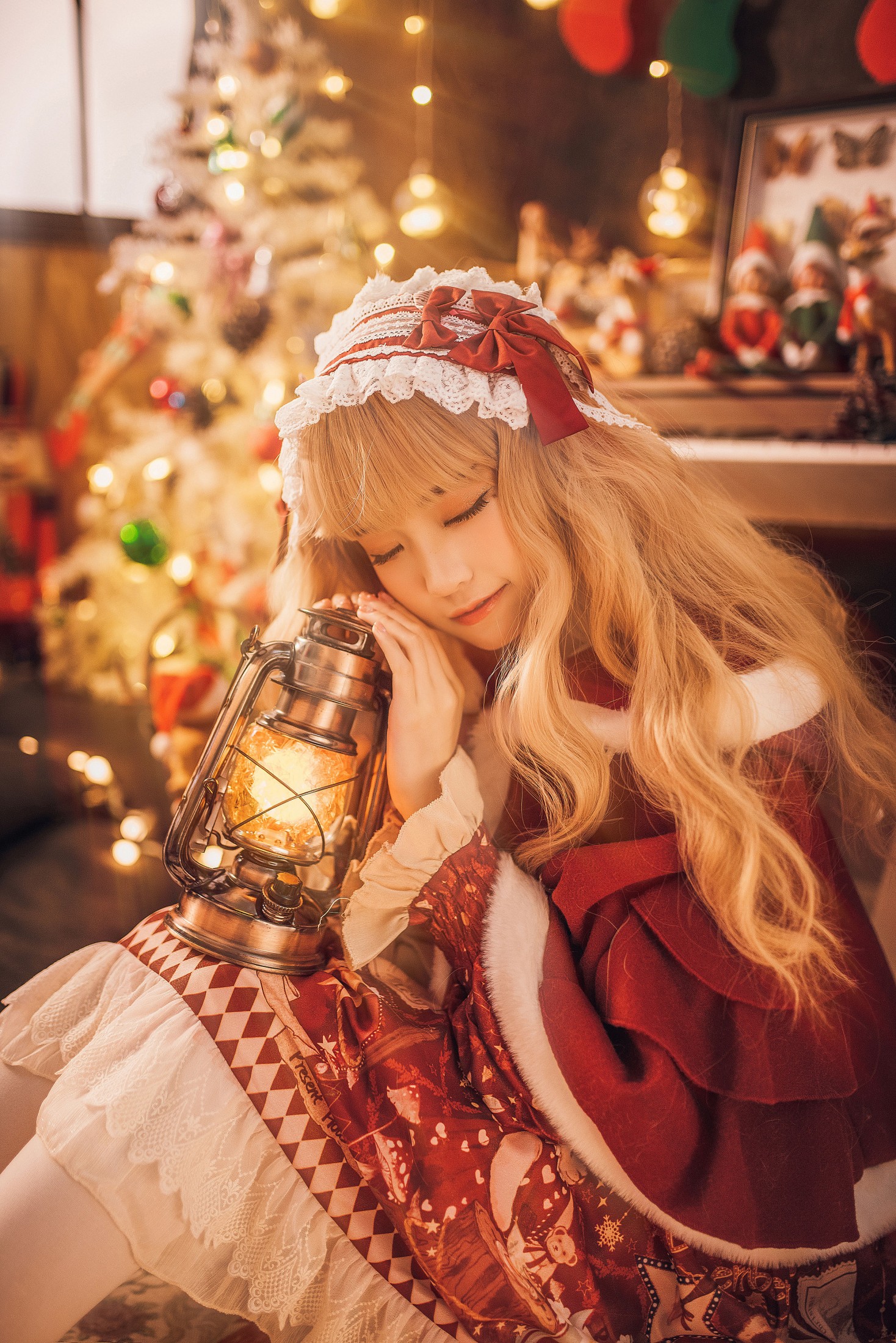 miko酱ww – 《暖屋里的少女》[30P]