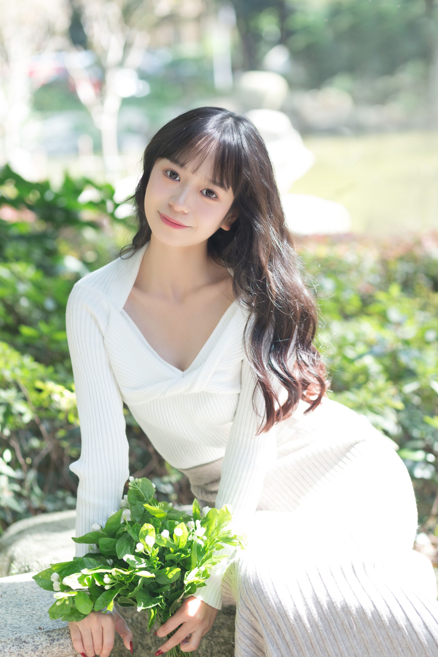 鄢韵琳 – 《关于茉莉》[26P]