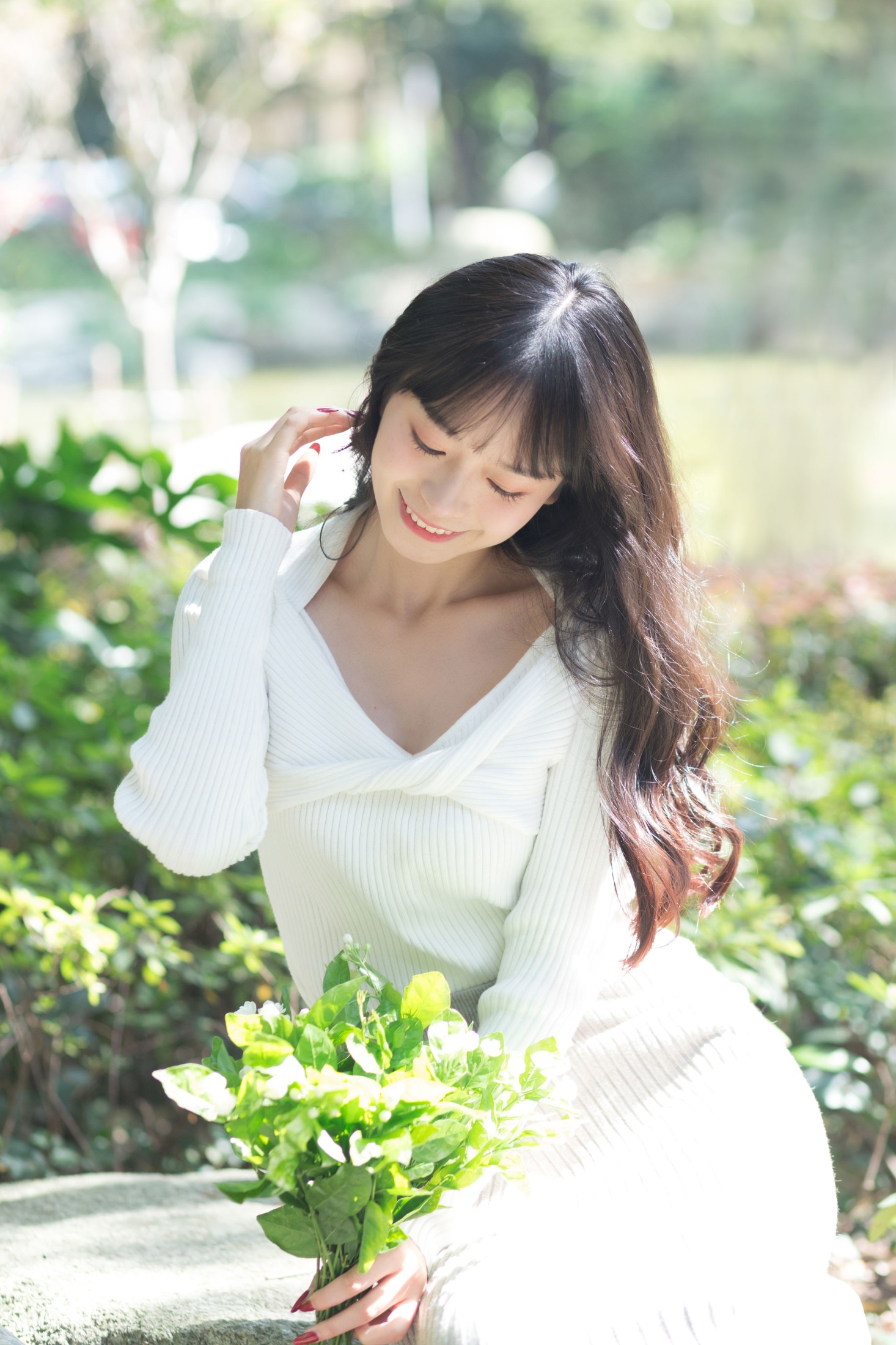 鄢韵琳 – 《关于茉莉》[26P]