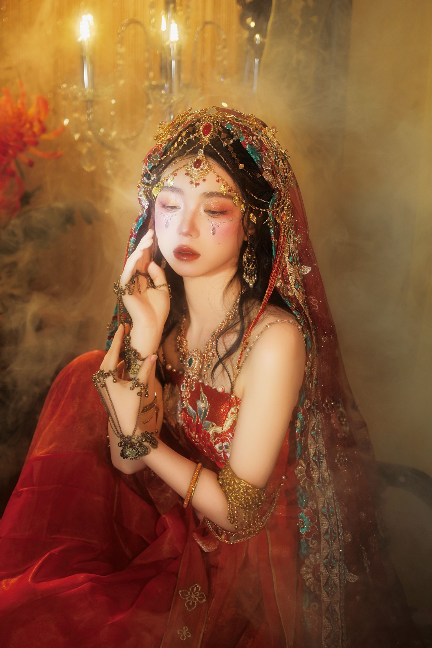 燕勤 – 《姑娘，你的狐狸耳朵露出来了》[21P]