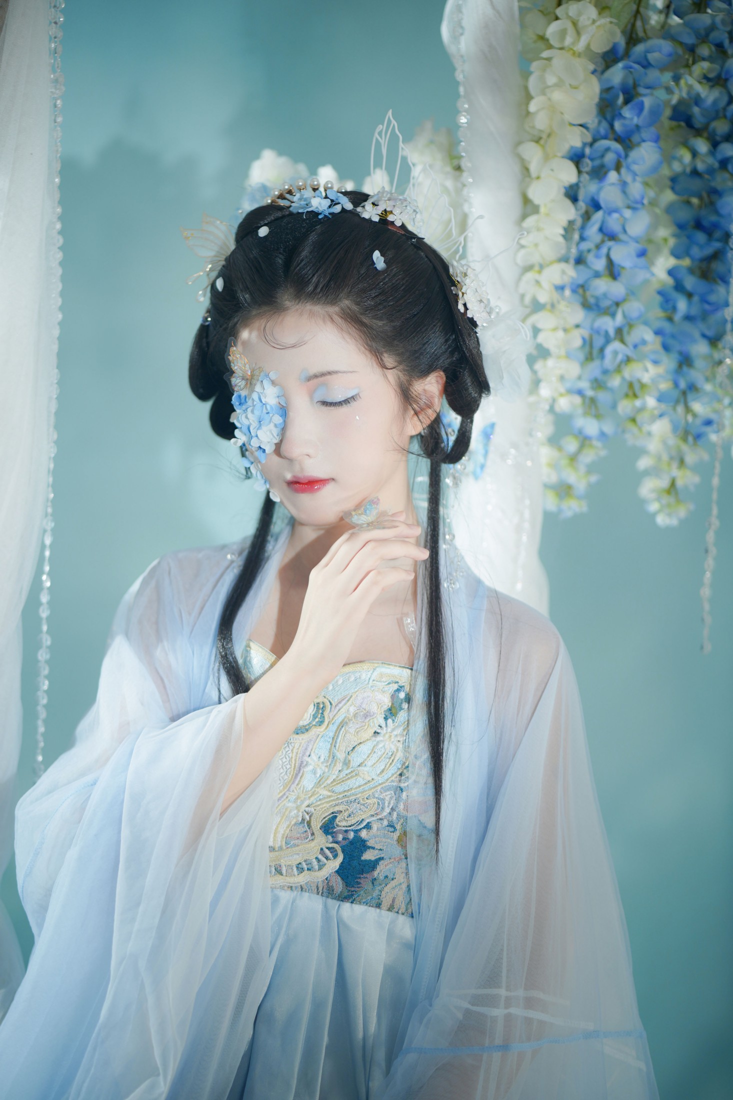 兔牙w – 《蝴蝶》[22P]