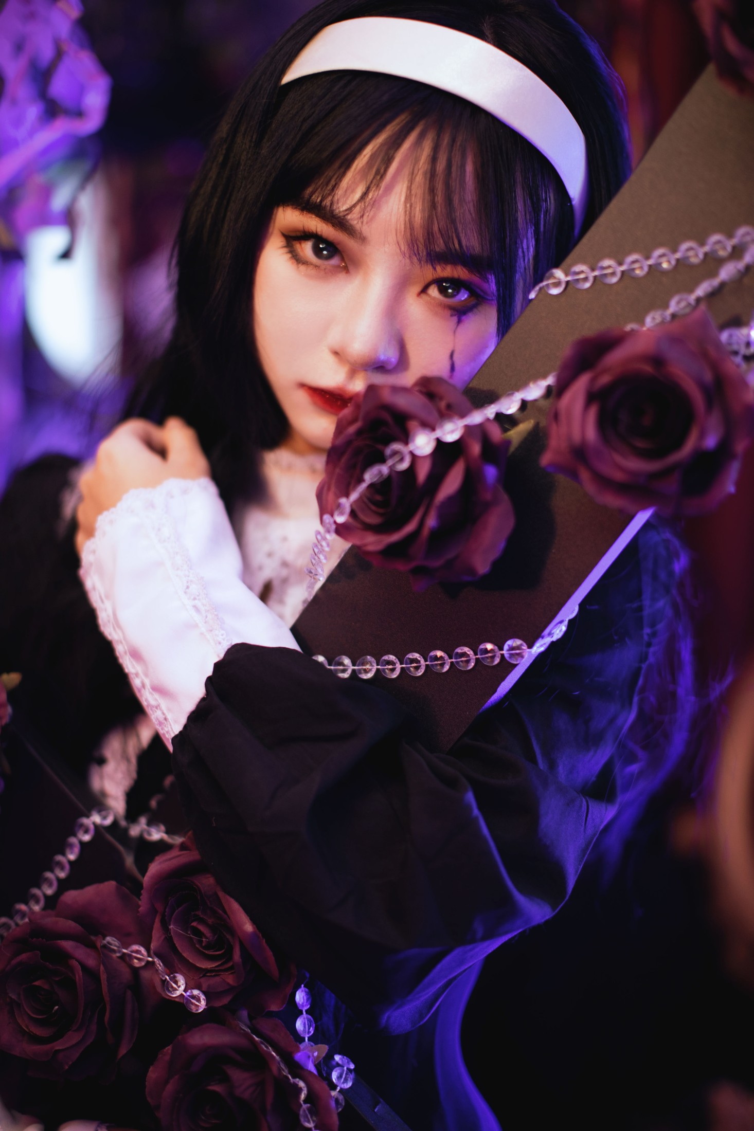 抱抱荔枝_ – 《神明遗落在人间的可爱鬼》[24P]