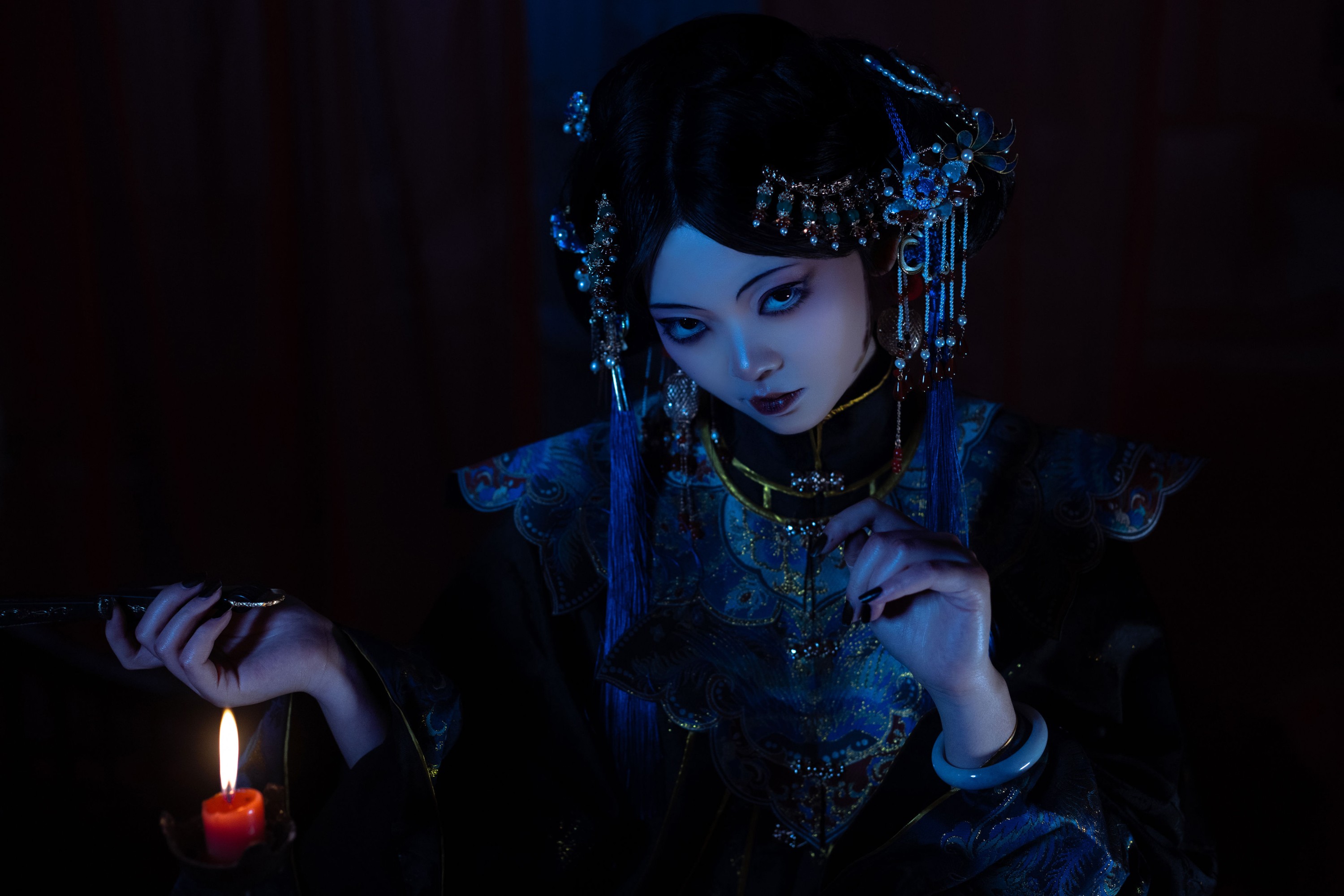 公孙玲依 – 《八号当铺》[20P]