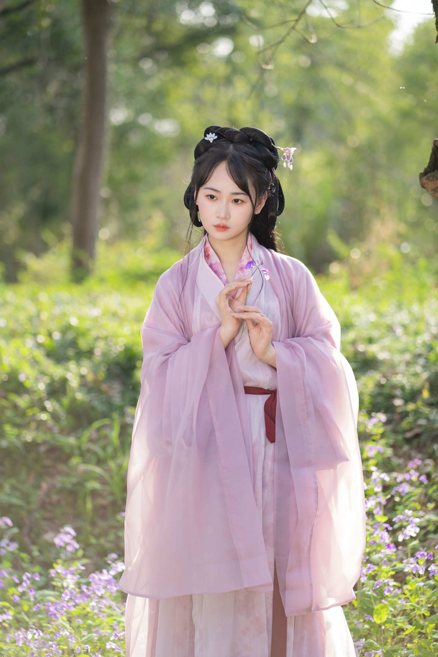 湫一只岁岁 – 《紫色汉服真的好美啊》[26P]