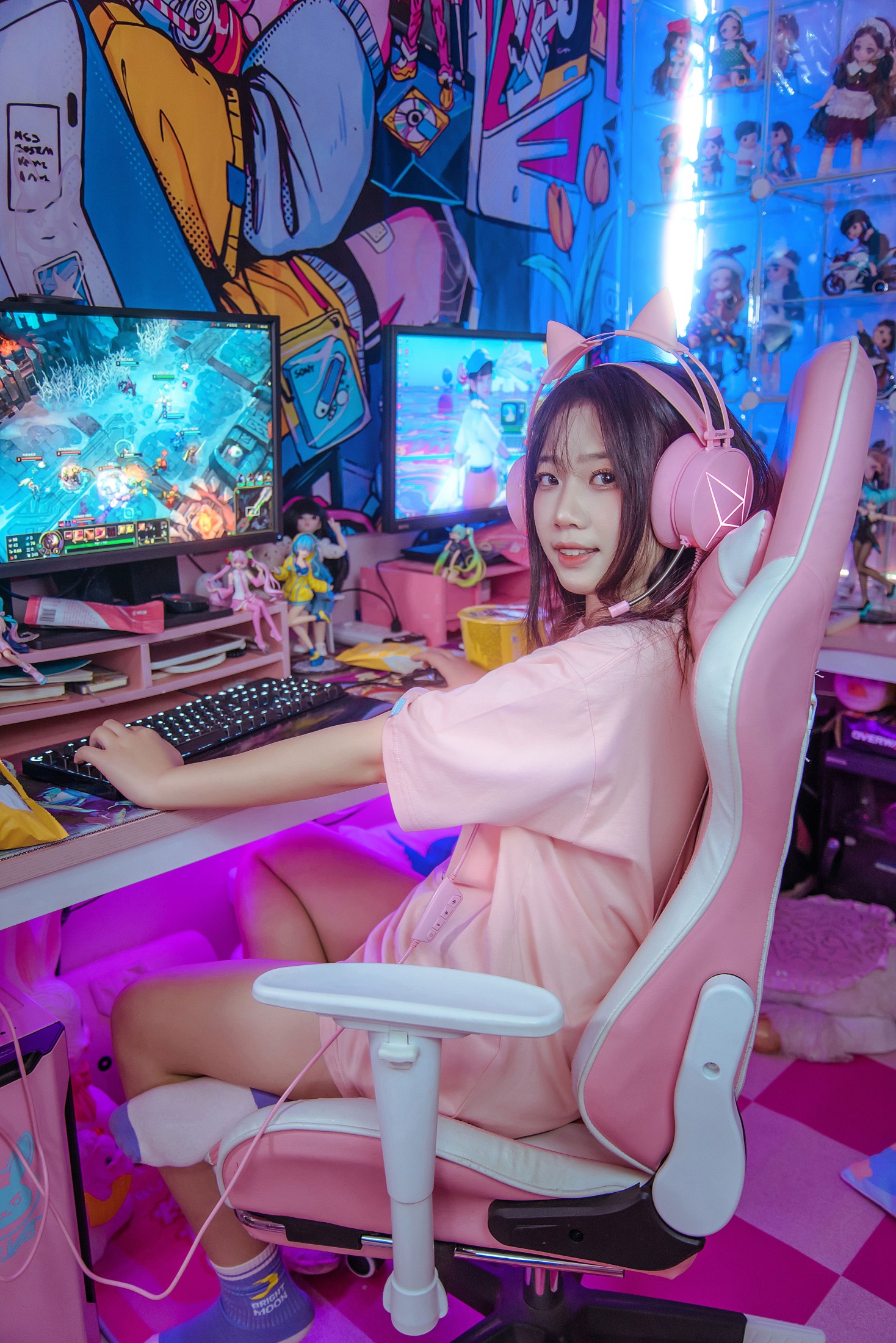 一颗栗子 – 《电竞少女》[23P]