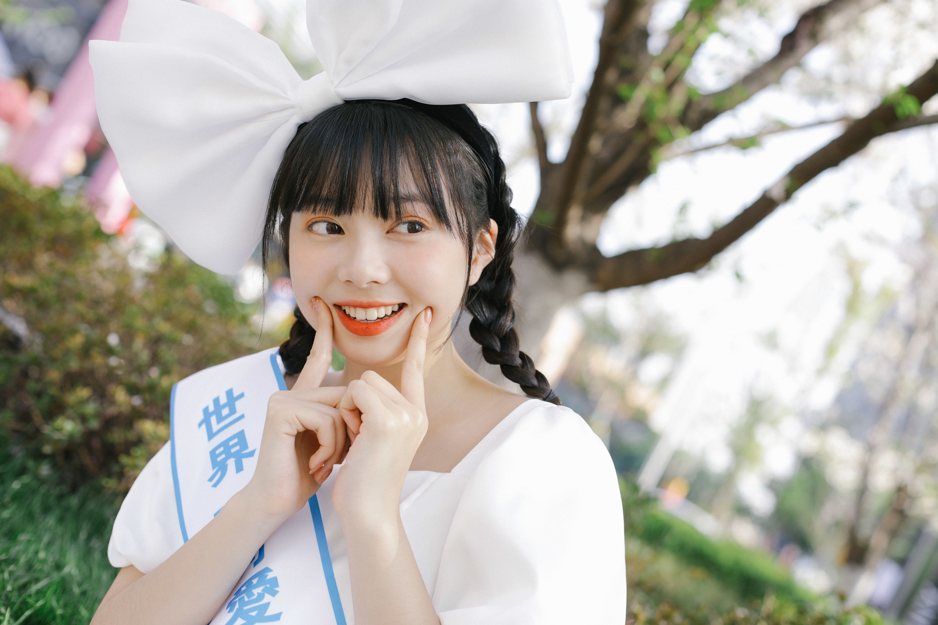 谢乏乏 – 《世界第一可爱》[23P]