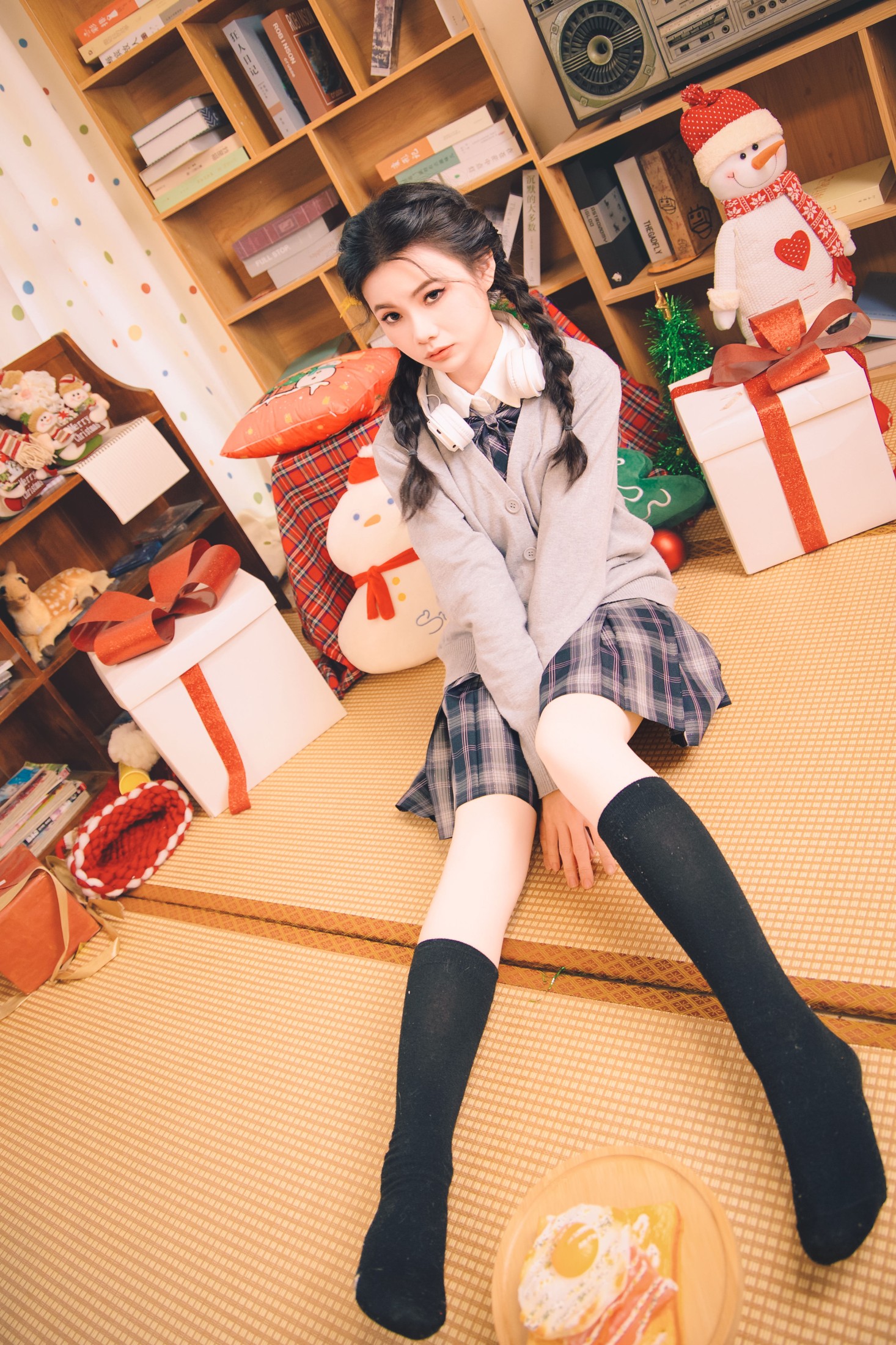 阿婧想早睡 – 《圣诞JK》[22P]