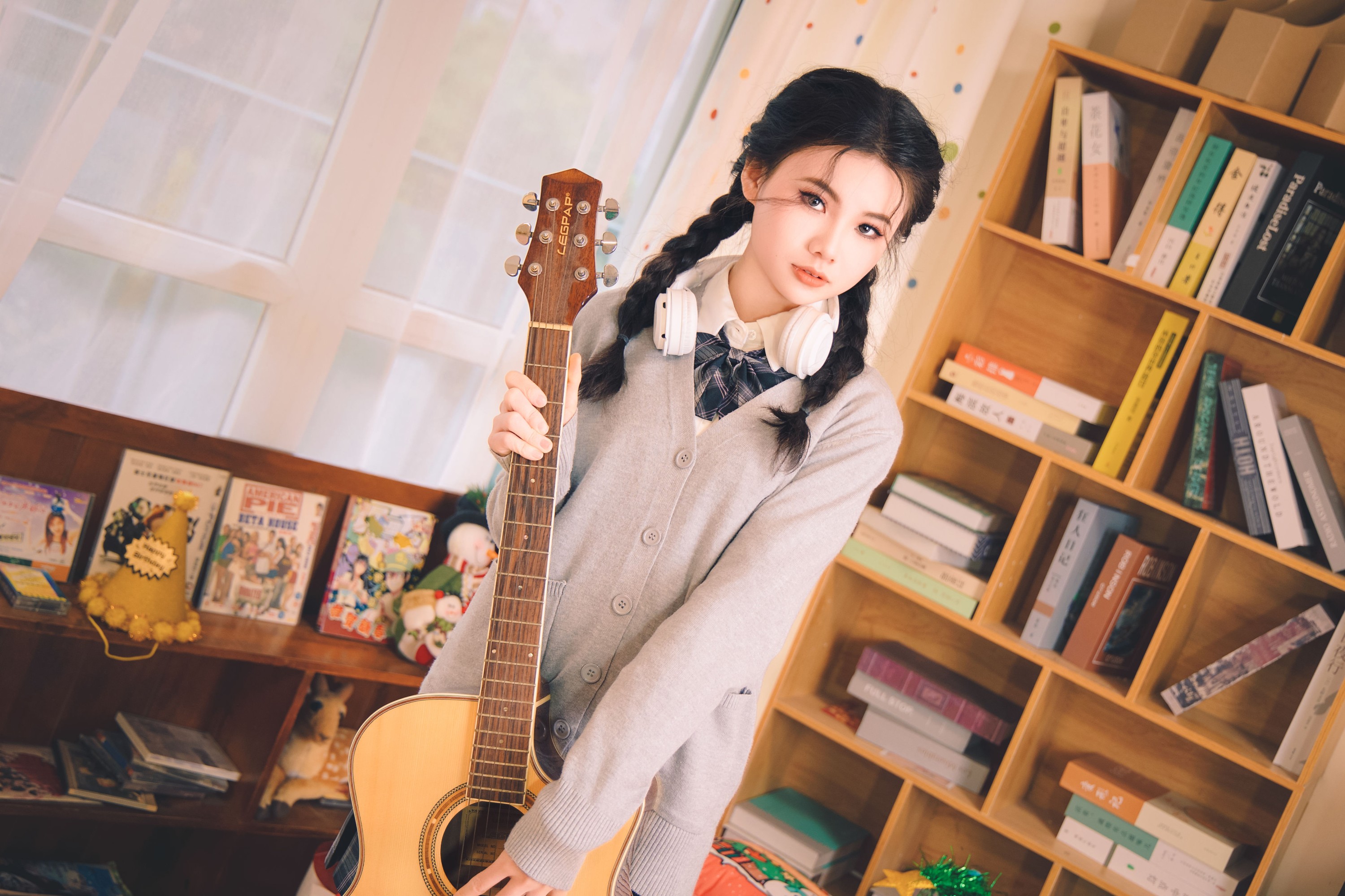 阿婧想早睡 – 《圣诞JK》[22P]