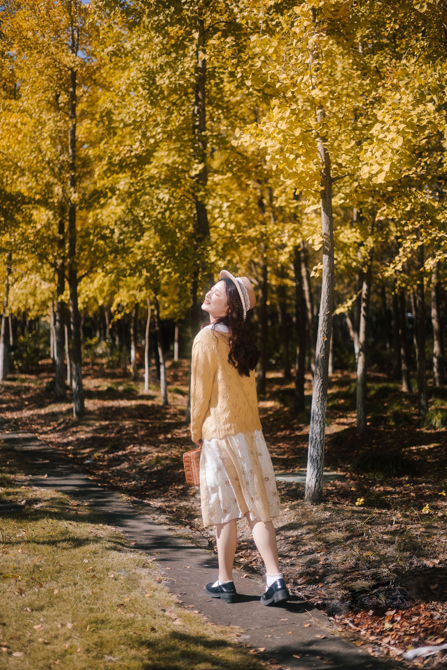 李悦 – 《落日余晖秋意浓》[30P]