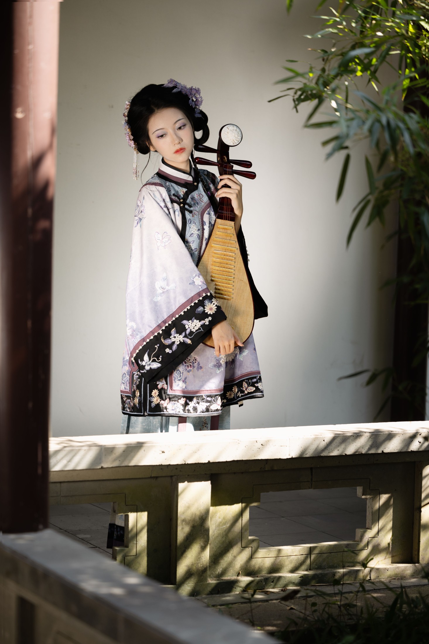 方辞颜 – 《笼中雀》[22P]