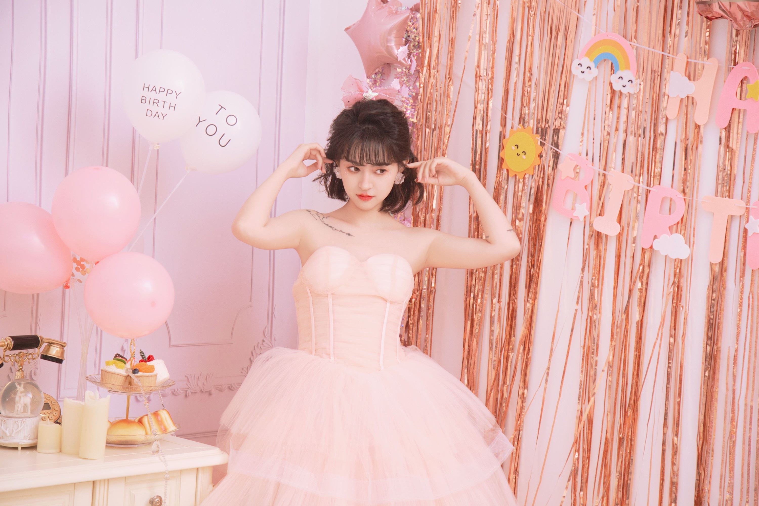 壹萱- – 《粉色少女生日主题》[22P]