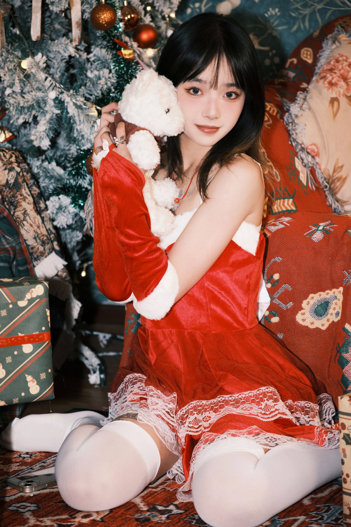 叶耶耶耶耶 – 《圣诞快乐》[36P]