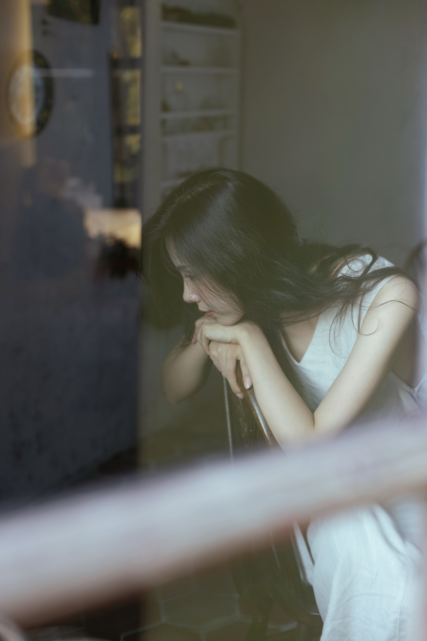 阿秦哒哒 – 《素色》[21P]