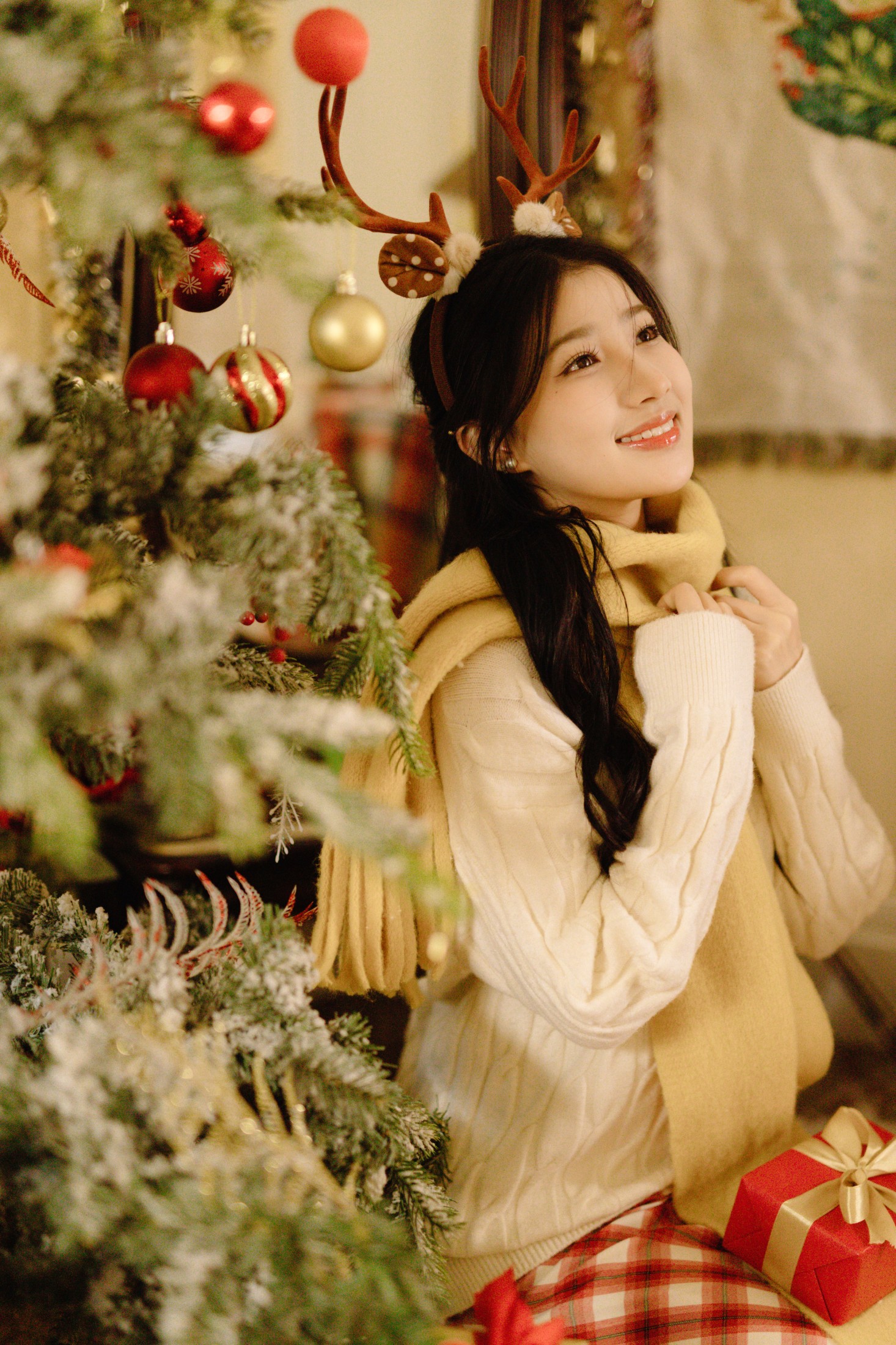 羊毛珊儿 – 《圣诞快乐》[24P]