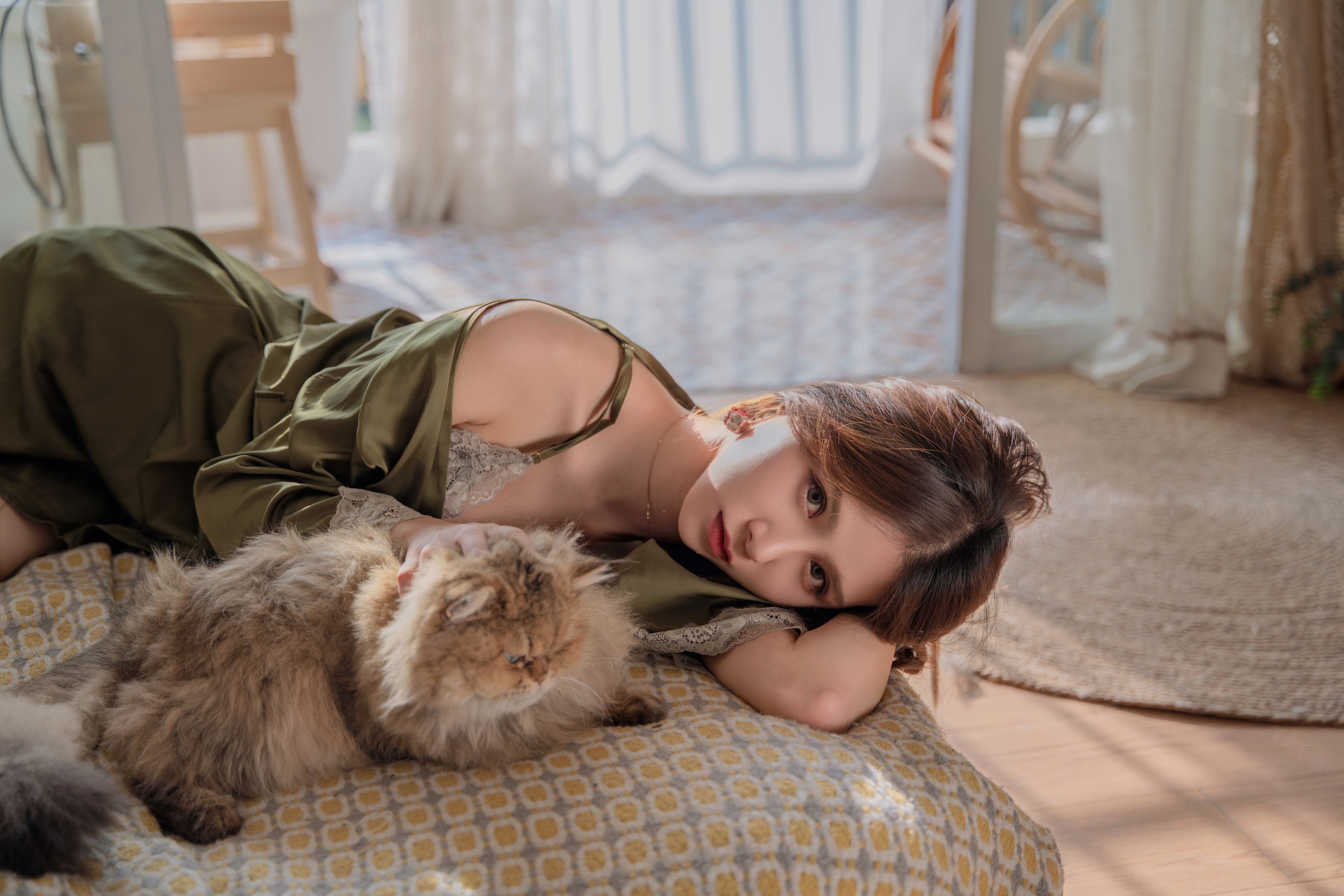 Gaia – 《慵懒风绿裙》[28P]