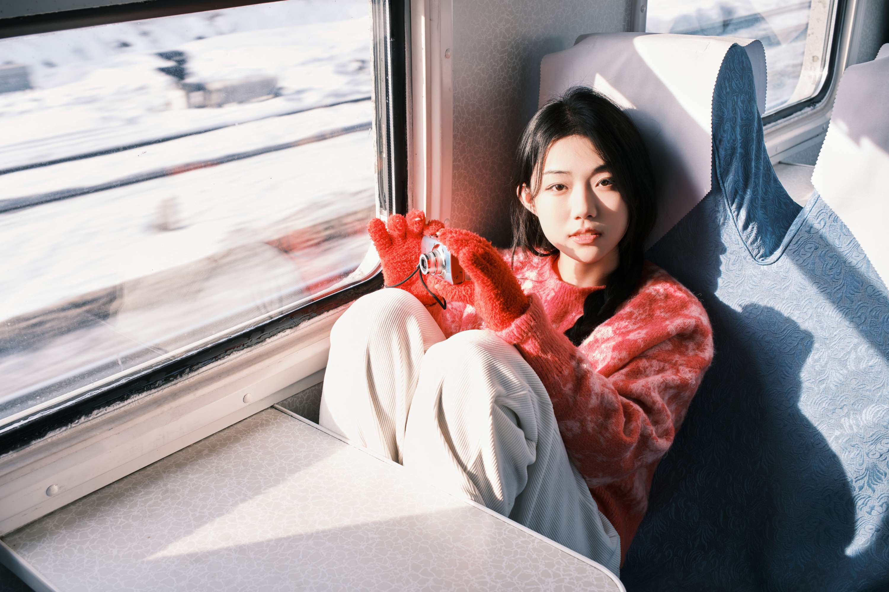 裴同学 – 《雪国列车》[22P]