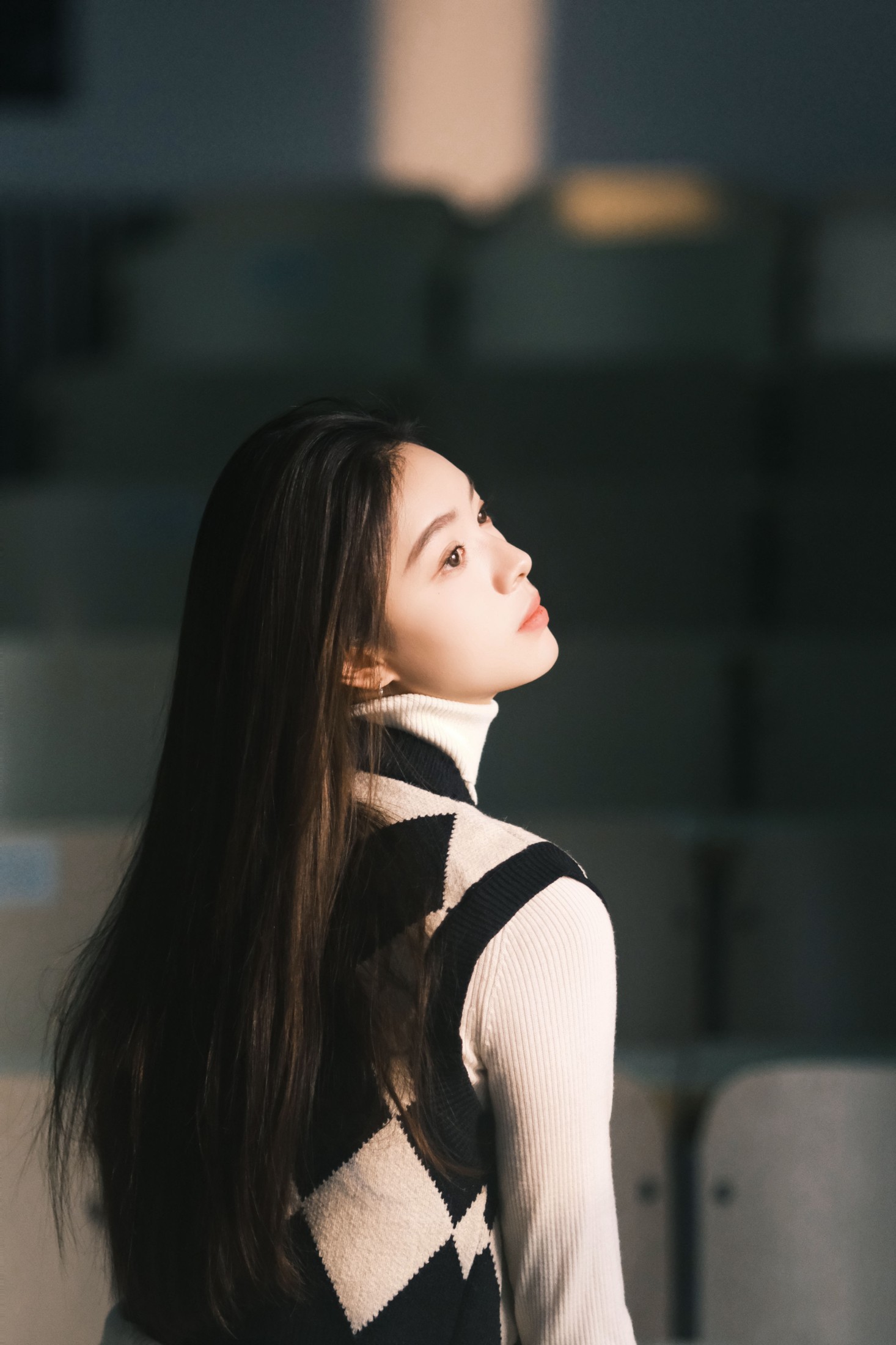 anieituj – 《教室的门》[22P]