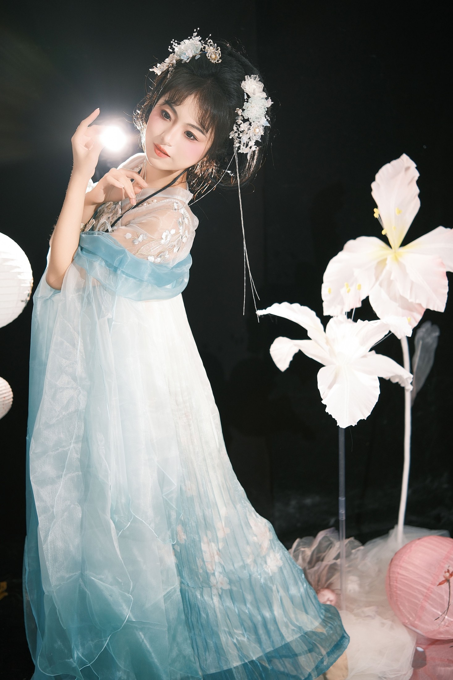 沐沐Mumu – 《蝴蝶与剑》[22P]