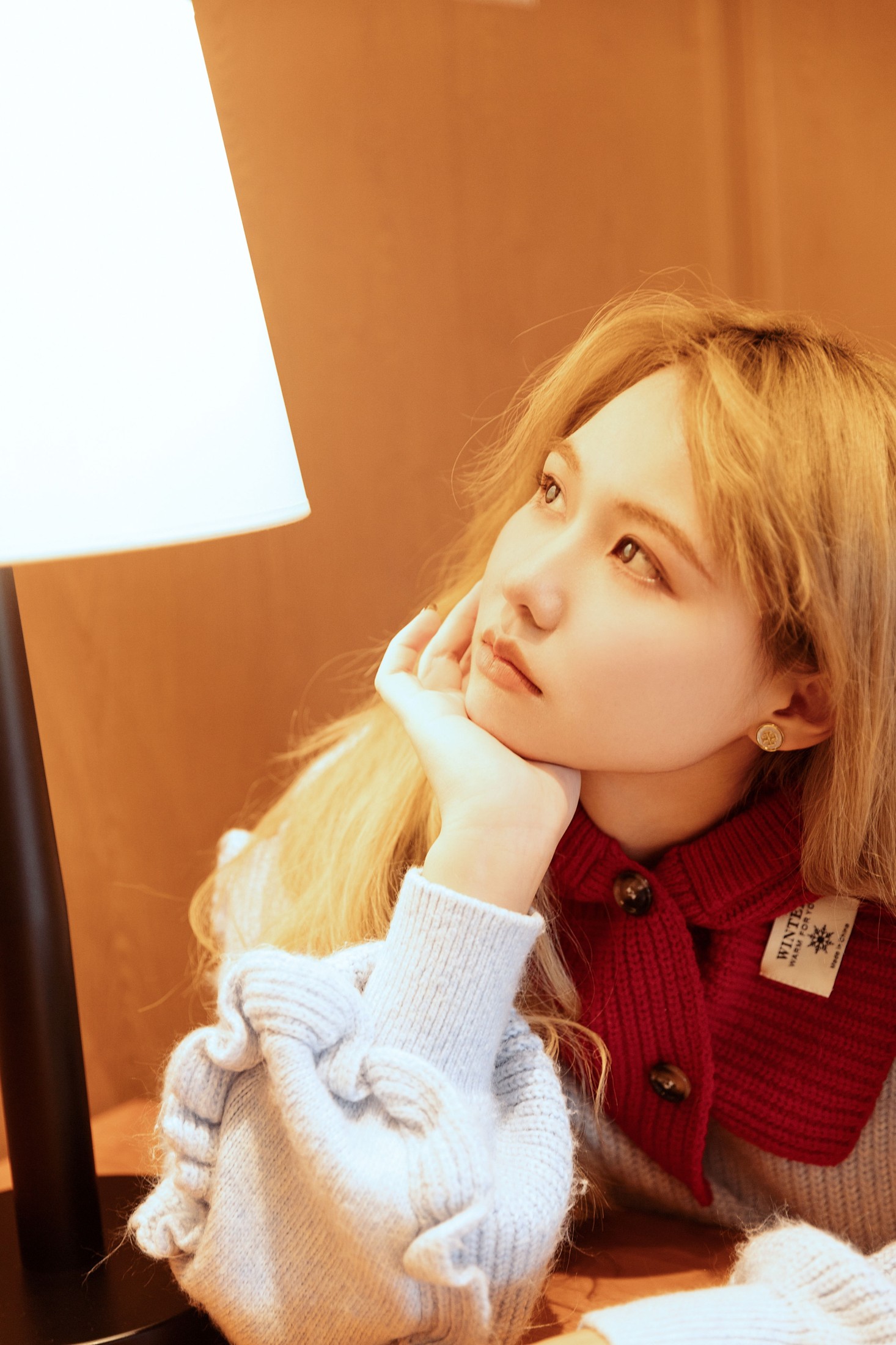 zora – 《咖啡馆》[22P]