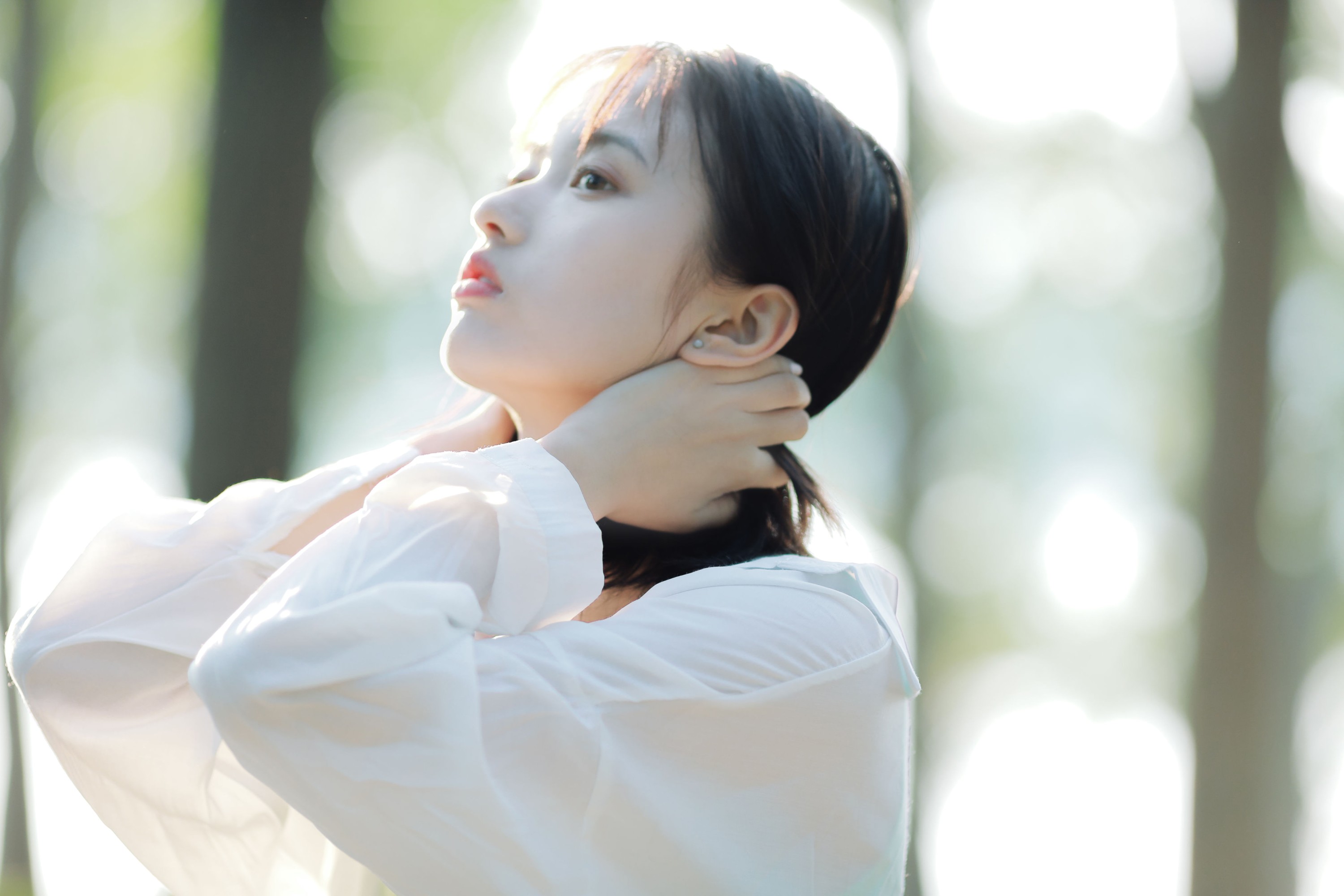 口可 – 《光下漫步》[23P]