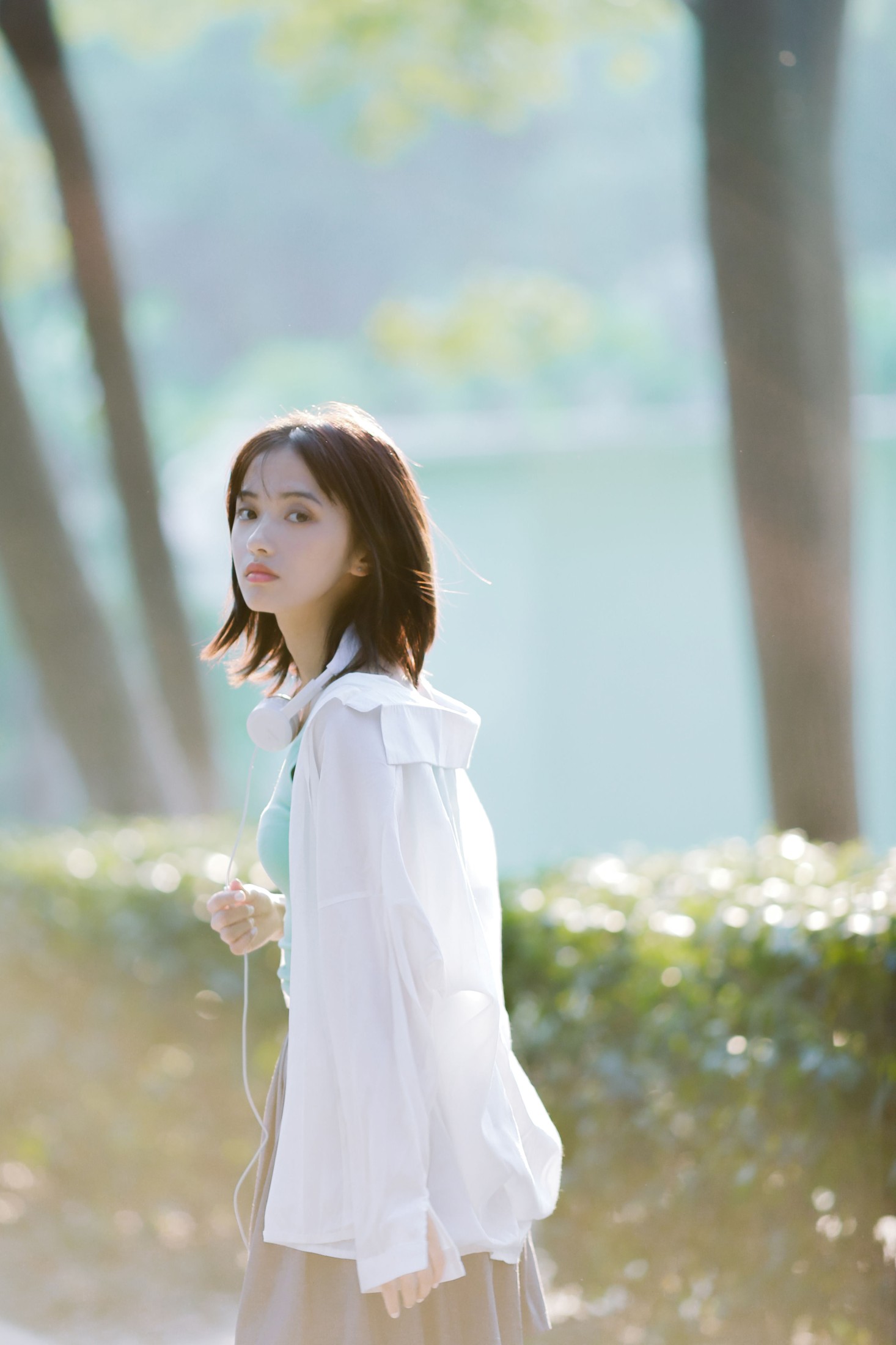 口可 – 《光下漫步》[23P]