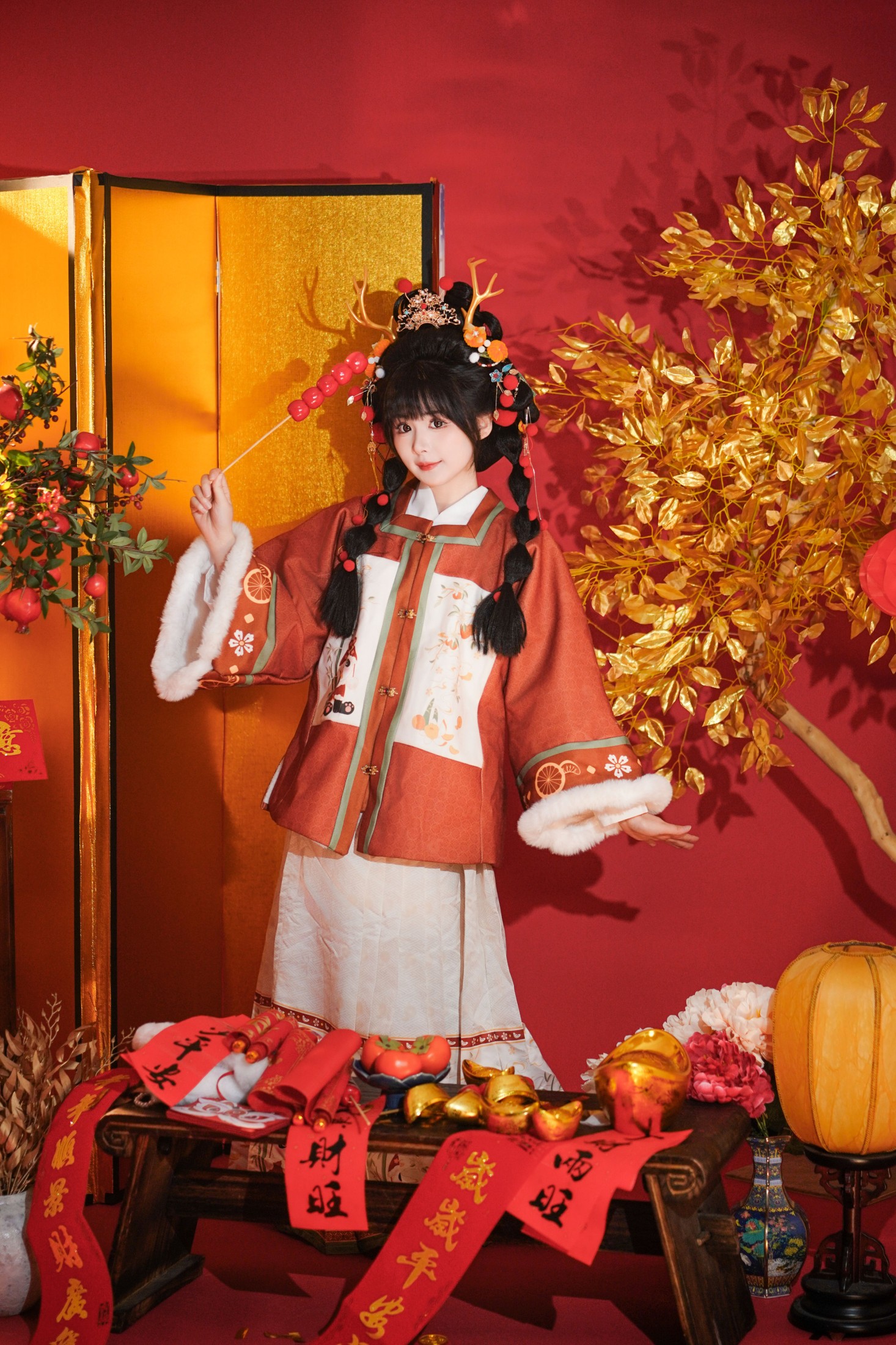 葵向火 – 《新年》[23P]