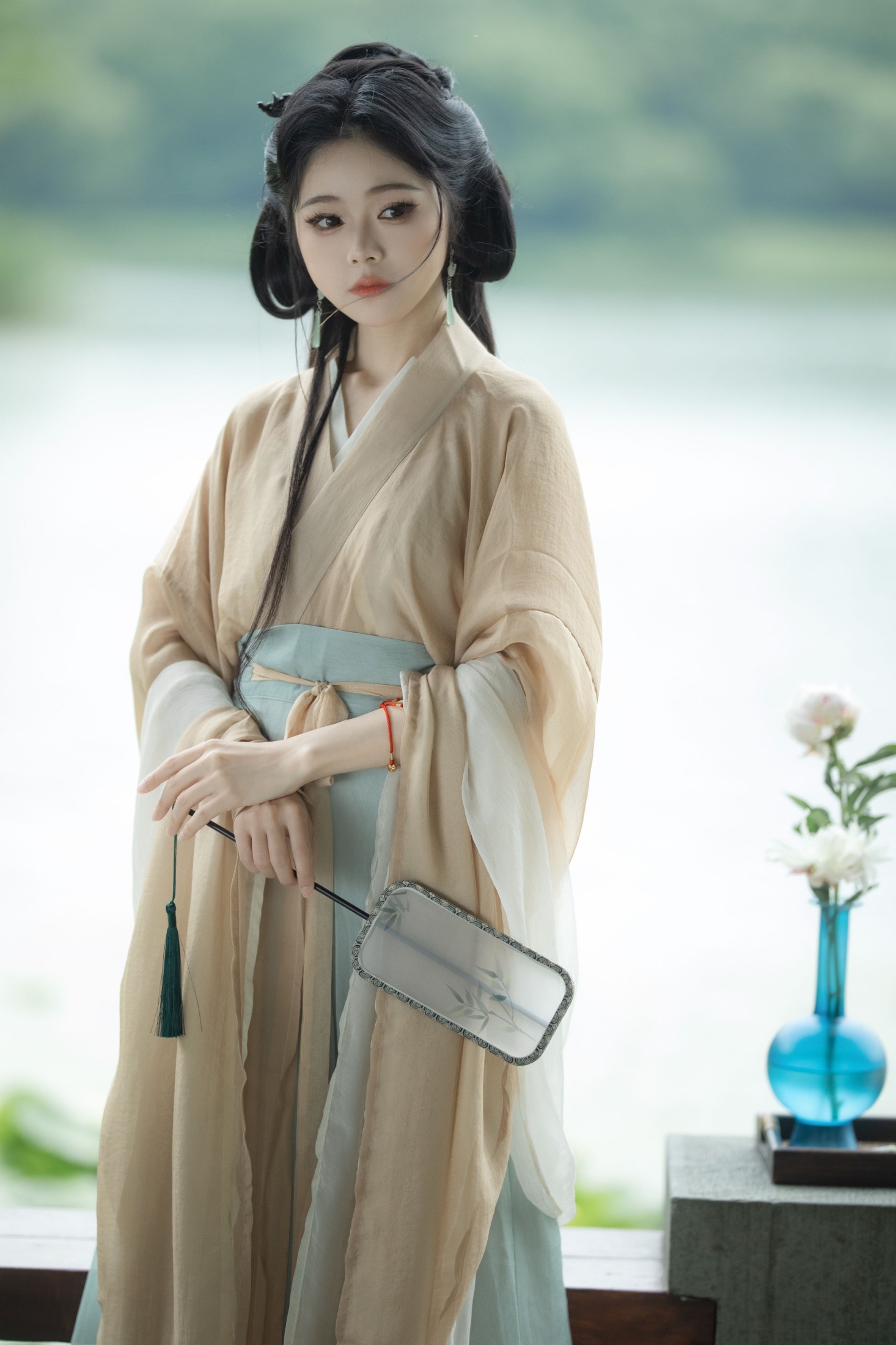 云云的黑眼圈儿 – 《江南行》[20P]