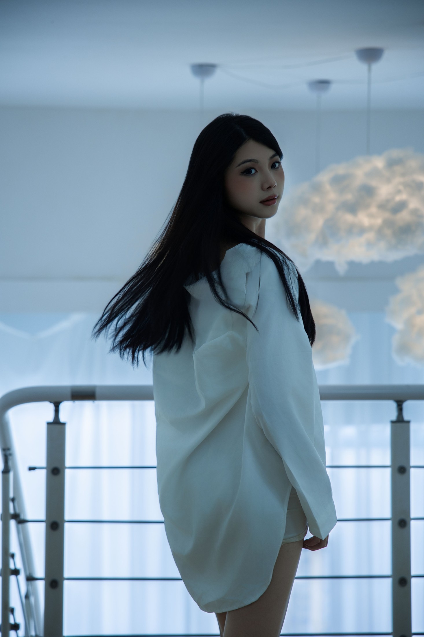 嗯哼 – 《闺中少女》[25P]