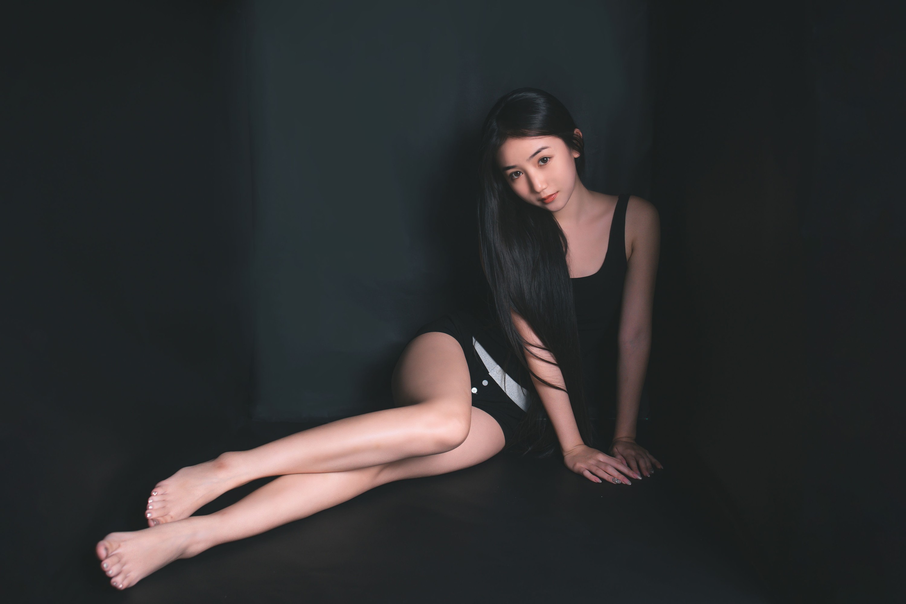 四月羊大冒险 – 《黑》[20P]