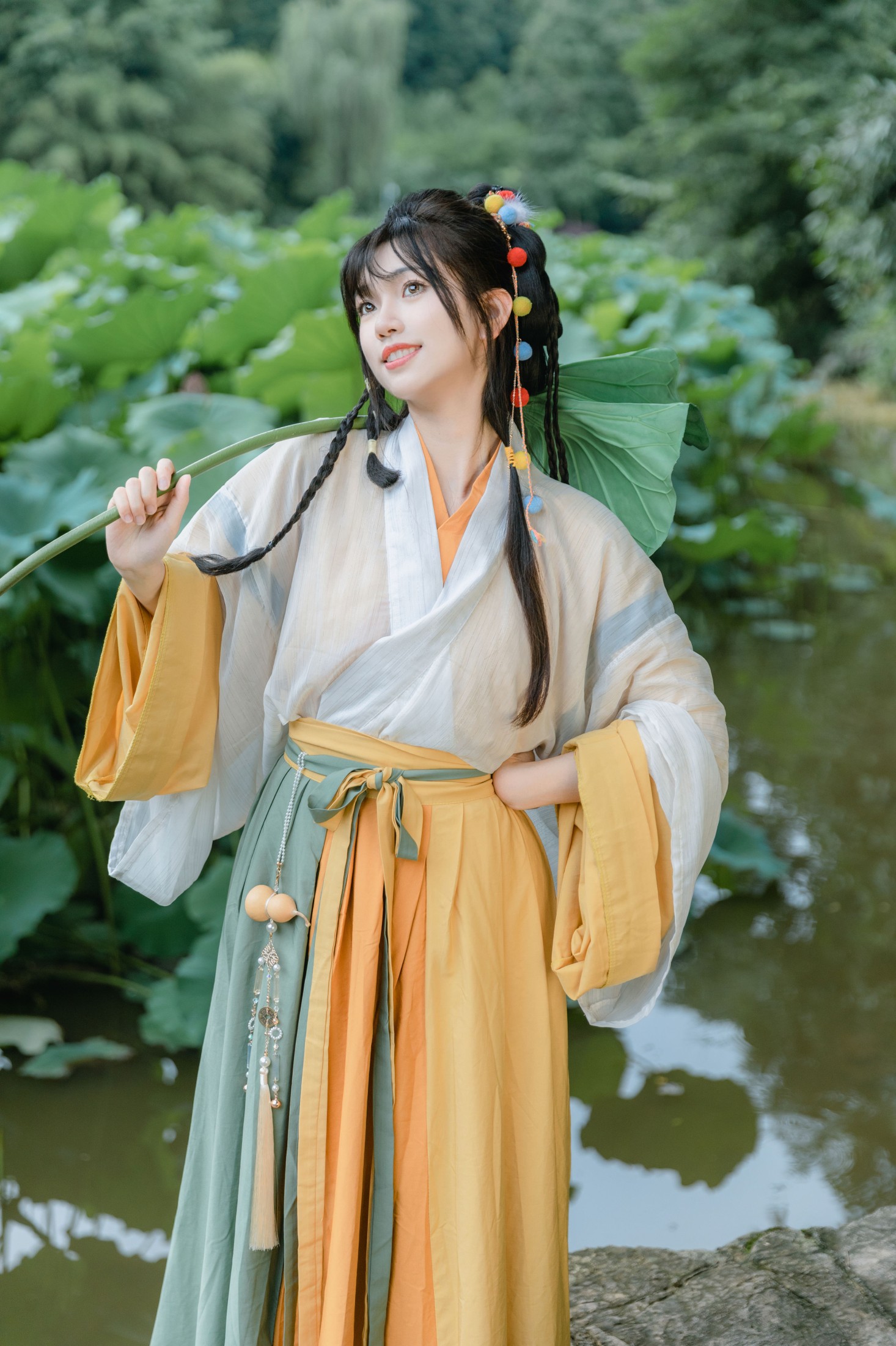 十亿 – 《小黄蓉》[22P]