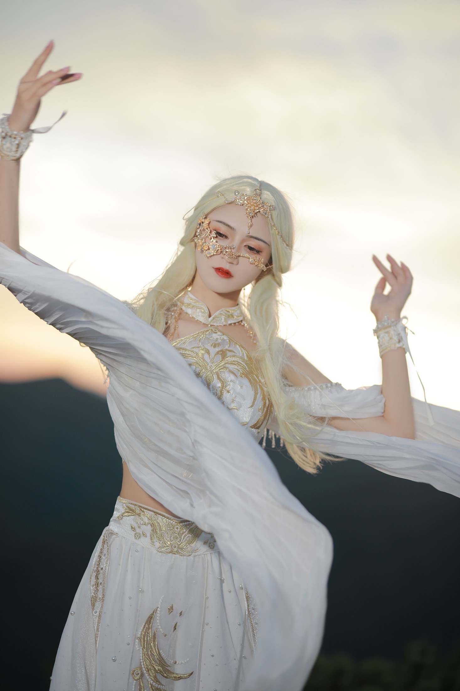 吾岁岁 – 《神女》[28P]