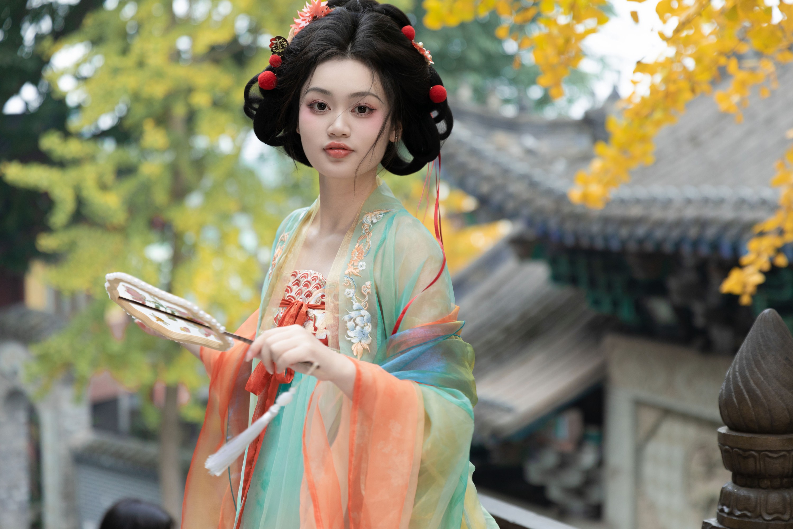 陈尤娜 – 《银杏树下》[22P]