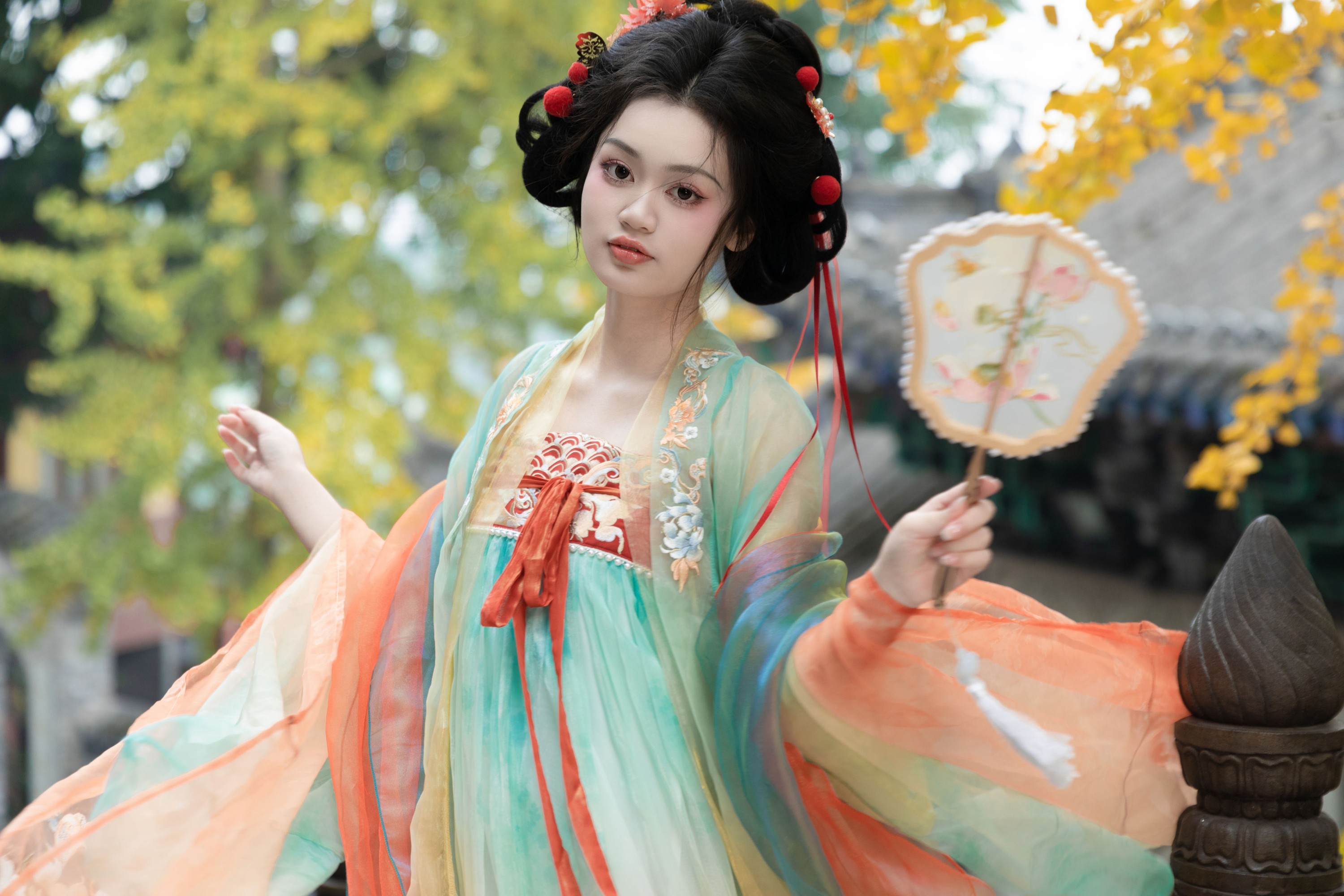 陈尤娜 – 《银杏树下》[22P]