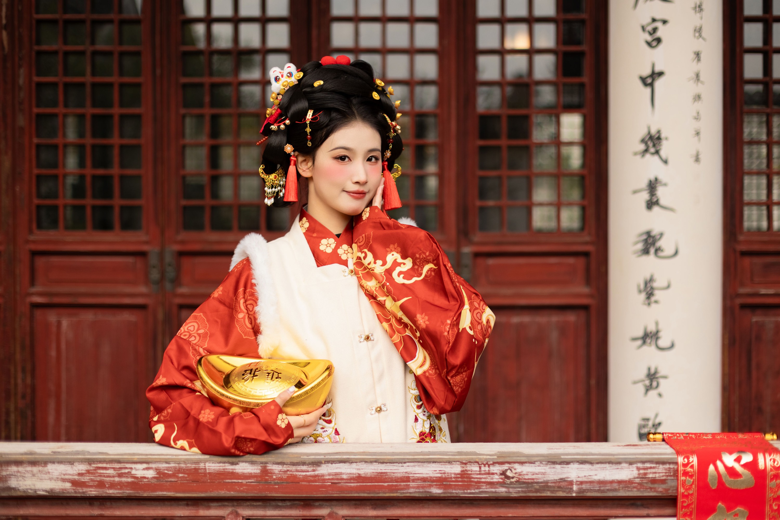 婕妤 – 《恭贺新春》[25P]