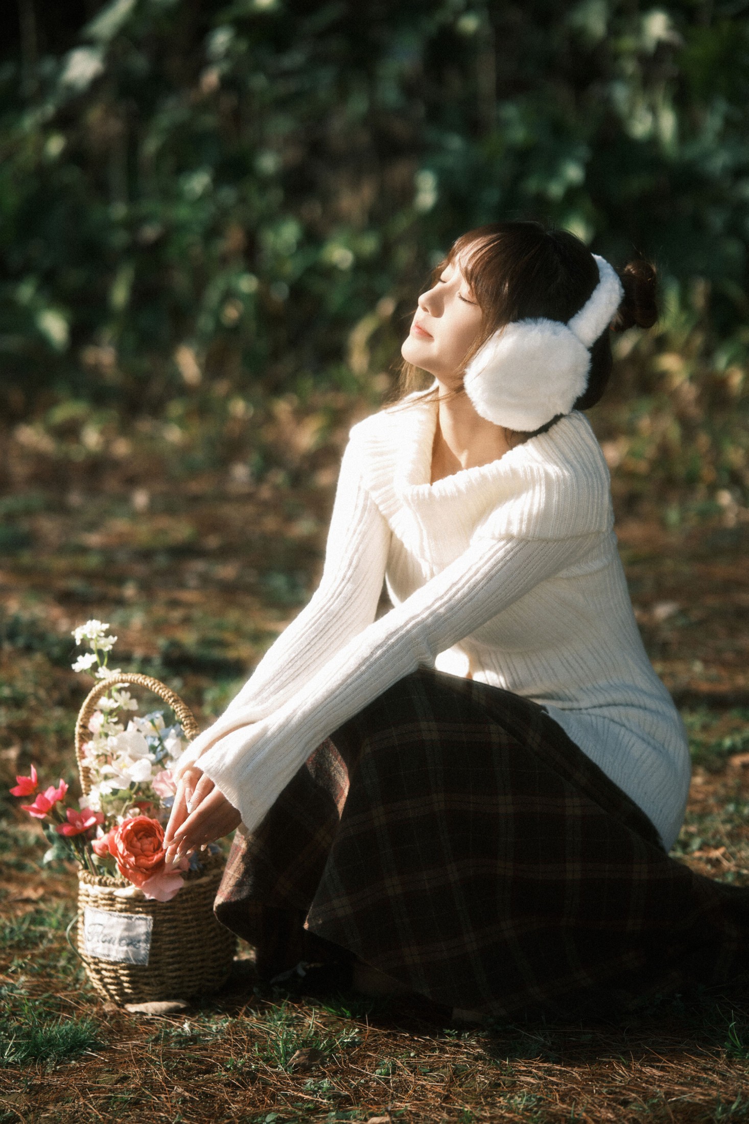 悲伤肥牛 – 《草地少女》[25P]