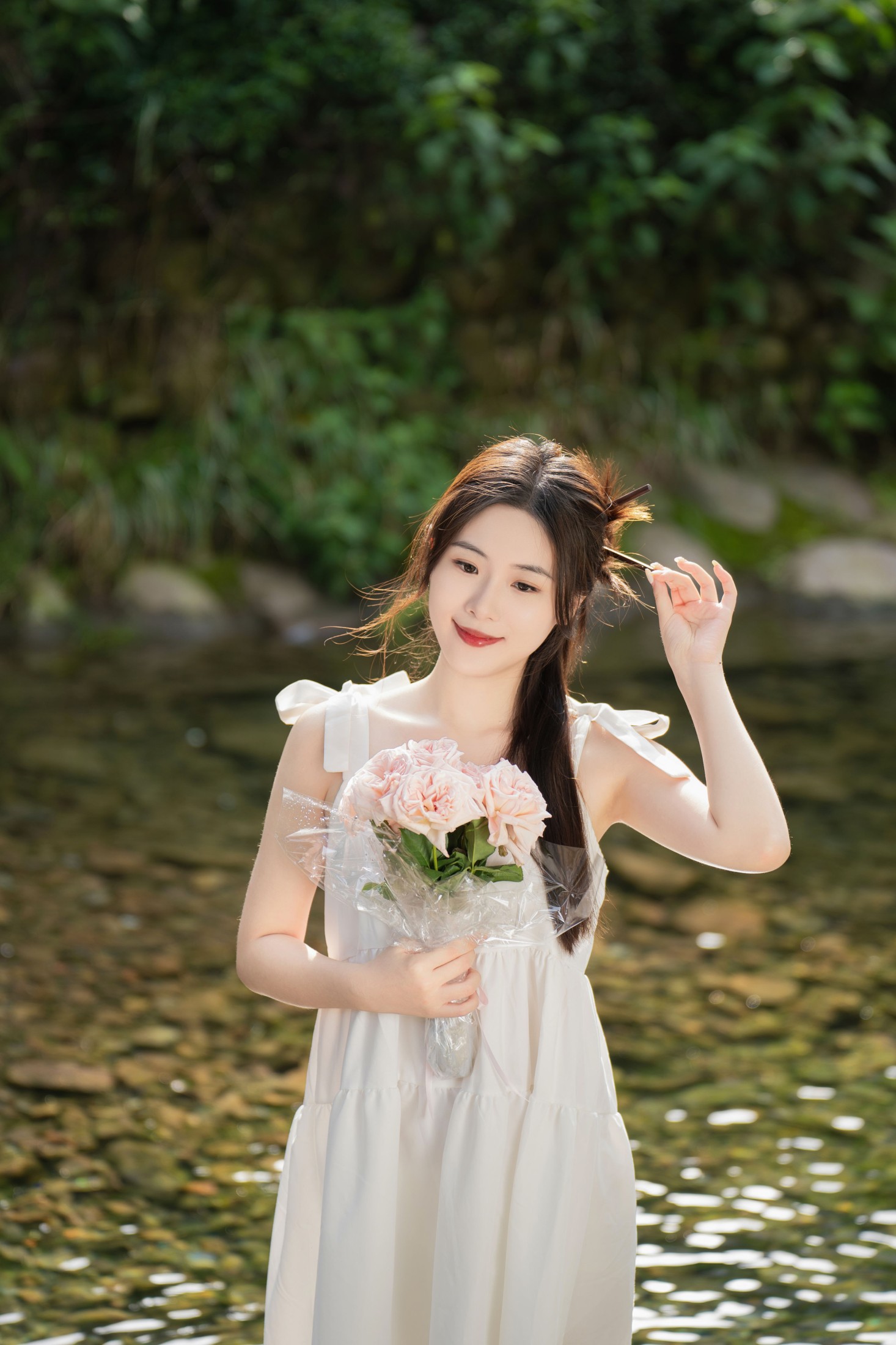 天慧 – 《夏日小溪边》[30P]