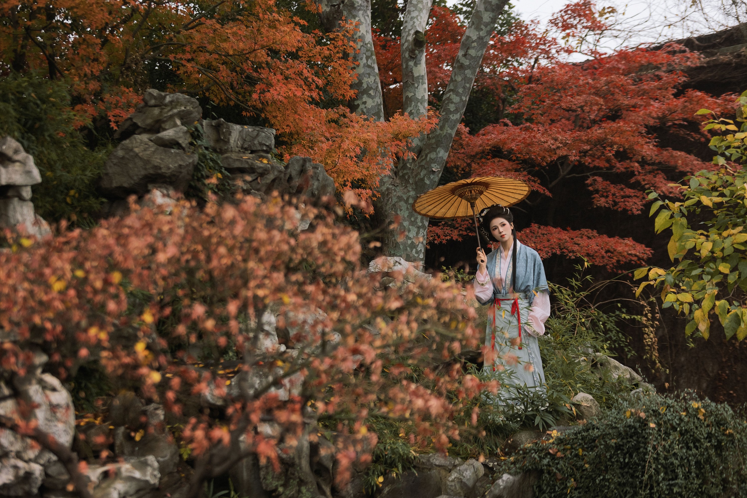 顾小满 – 《秋阴游园》[27P]