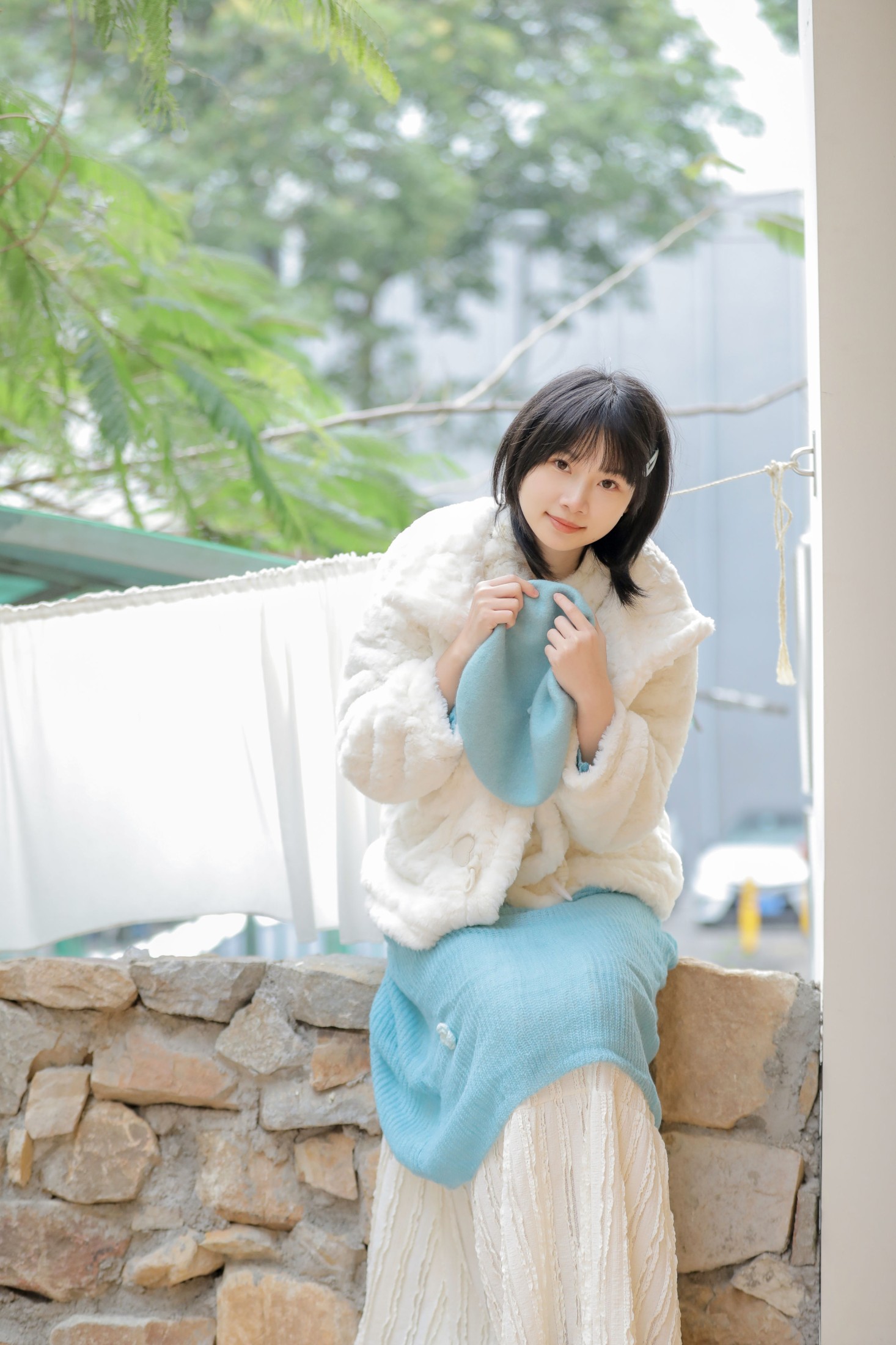 绝绝 – 《春日加载》[27P]