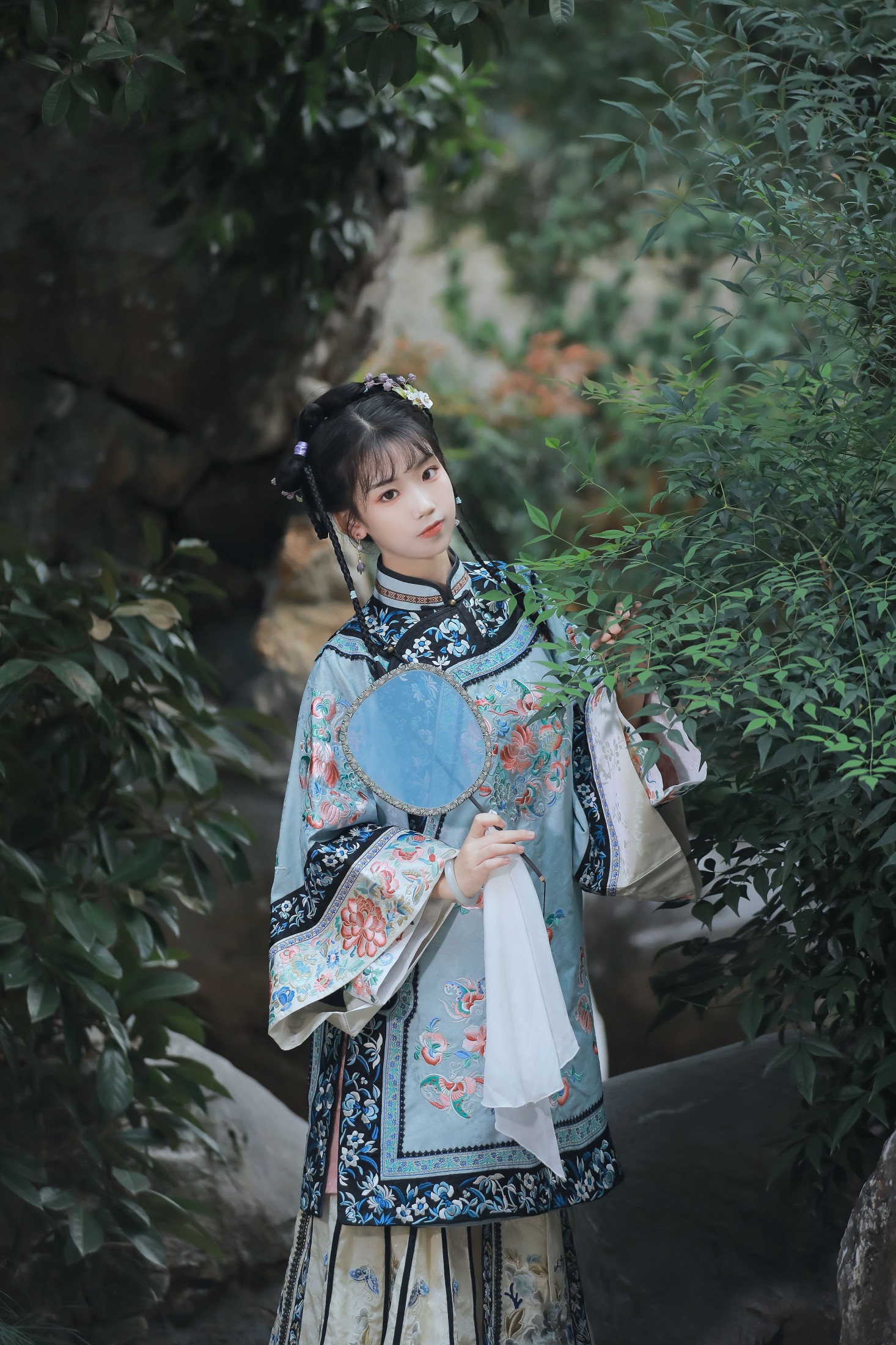 周周Ay – 《游园》[25P]